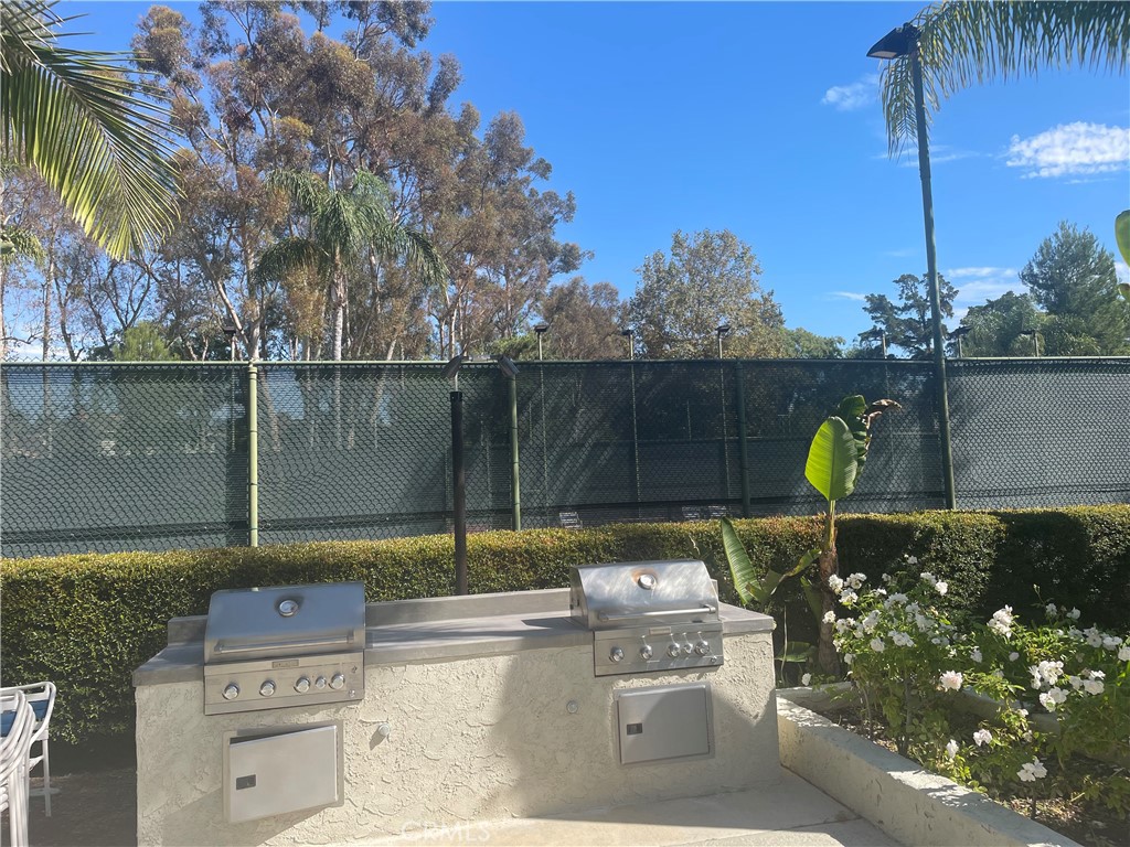 Lake Forest, California, 92630, United States, 4 Bedrooms Bedrooms, ,3 BathroomsBathrooms,Residential,For Sale,1987974