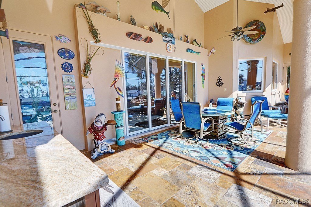 Crystal River, Florida, 34428, United States, 3 Bedrooms Bedrooms, ,3 BathroomsBathrooms,Residential,For Sale,1981624