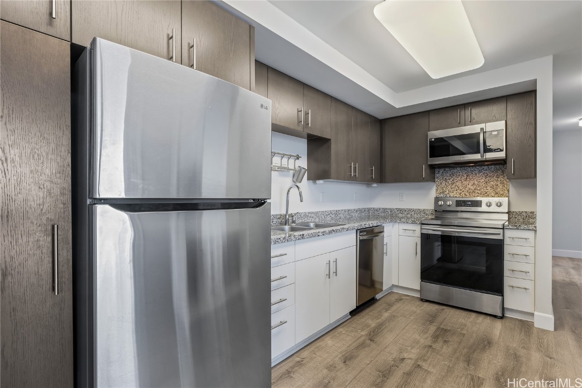 988 Halekauwila Street Unit 3304, Honolulu, Hawaii, 96814, United States, 3 Bedrooms Bedrooms, ,2 BathroomsBathrooms,Residential,For Sale,988 Halekauwila Street Unit 3304,1634686