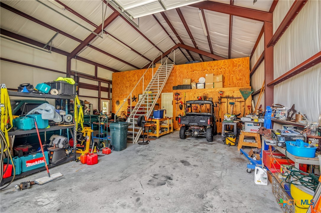 Inez, Texas, 77968, United States, 5 Bedrooms Bedrooms, ,6 BathroomsBathrooms,Residential,For Sale,1895563