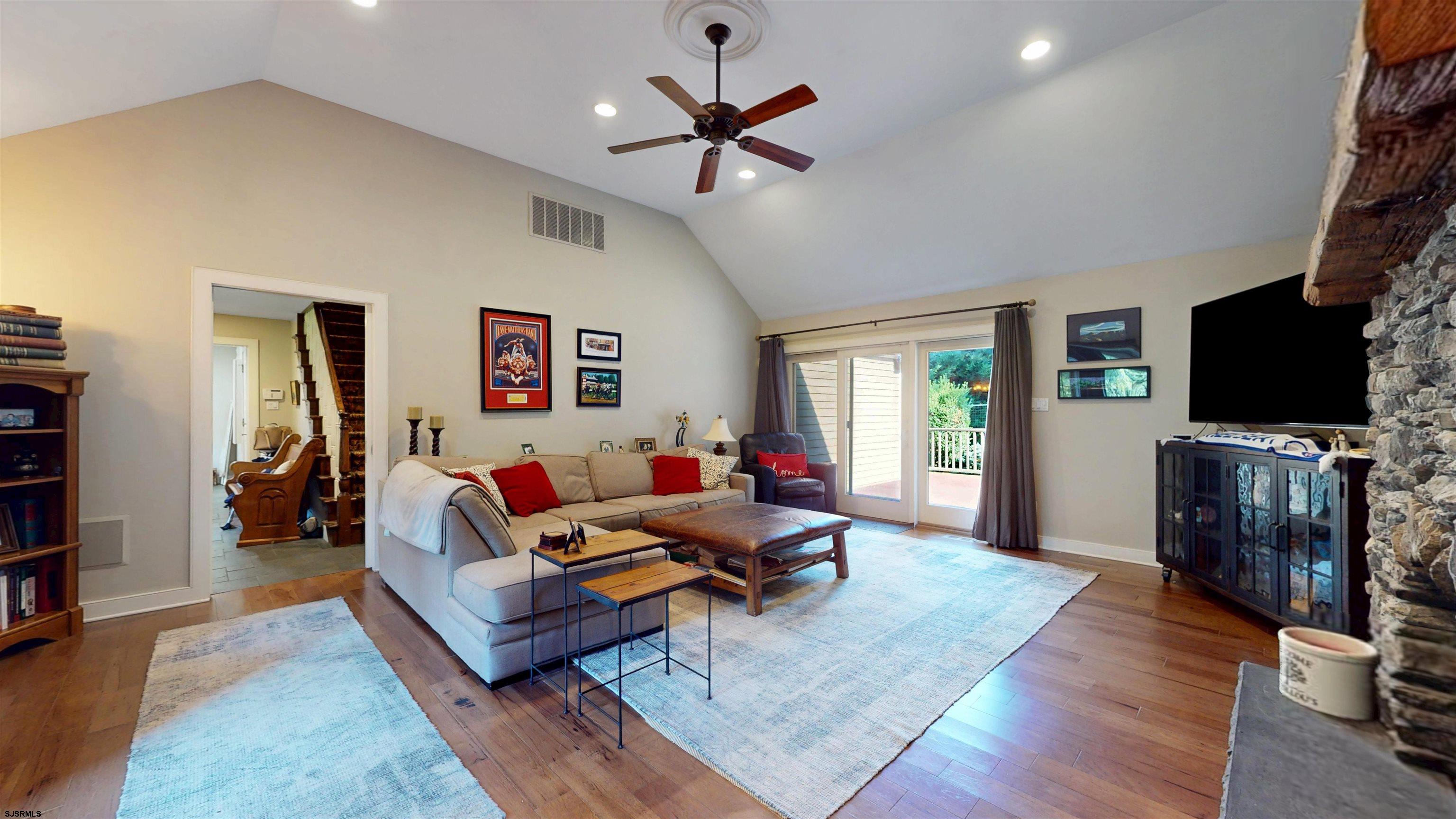 Linwood, New Jersey, 08221, United States, 6 Bedrooms Bedrooms, ,5 BathroomsBathrooms,Residential,For Sale,1975811