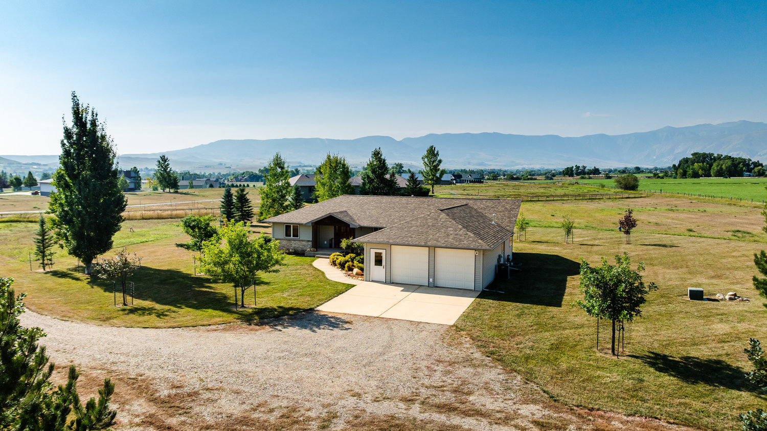 Sheridan, Wyoming, 82801, United States, 3 Bedrooms Bedrooms, ,2 BathroomsBathrooms,Residential,For Sale,1941292