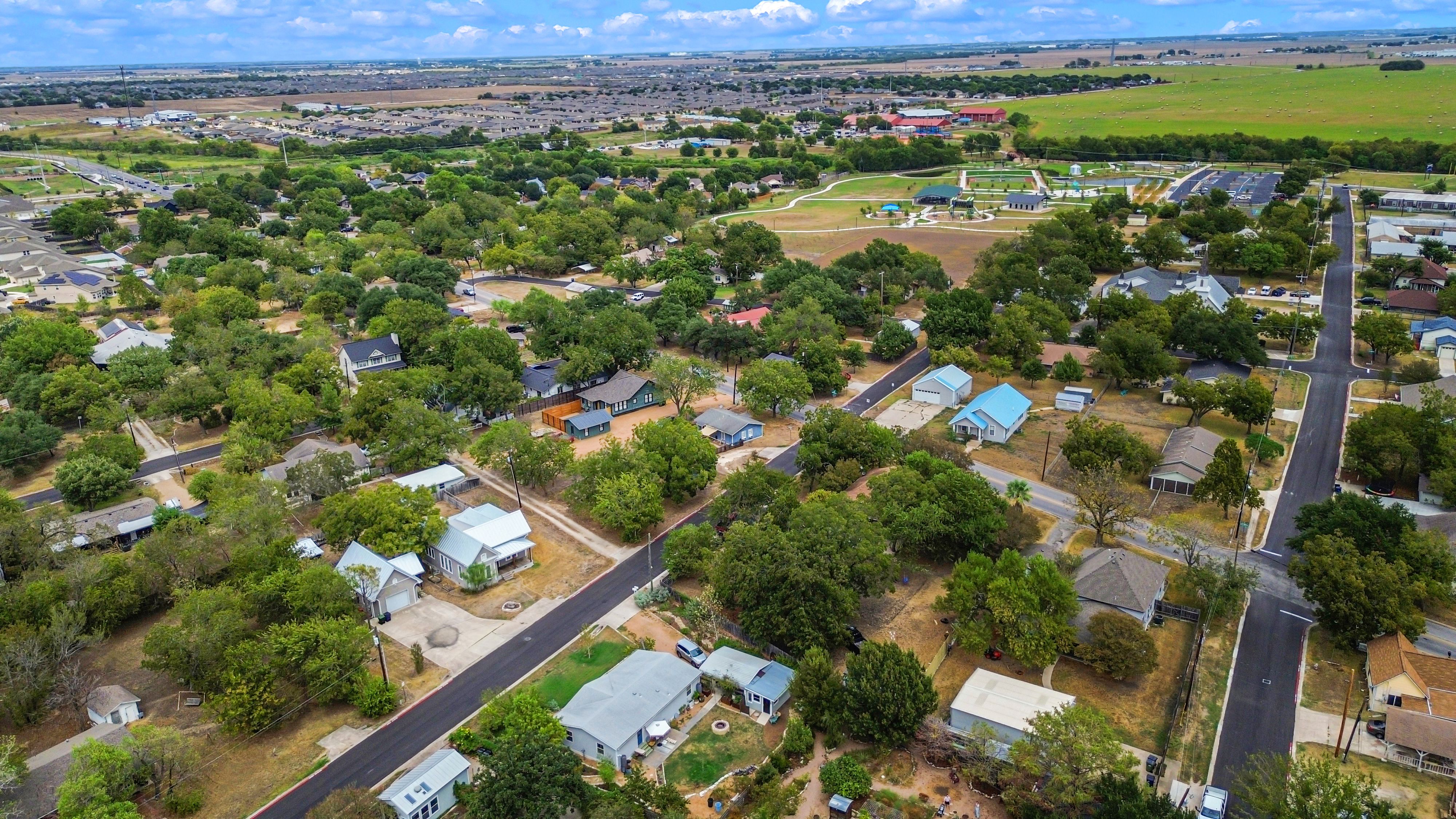  Downtown Hutto Development Opportunity .50 acre 1660, Hutto, TX 78634 - 物件實景