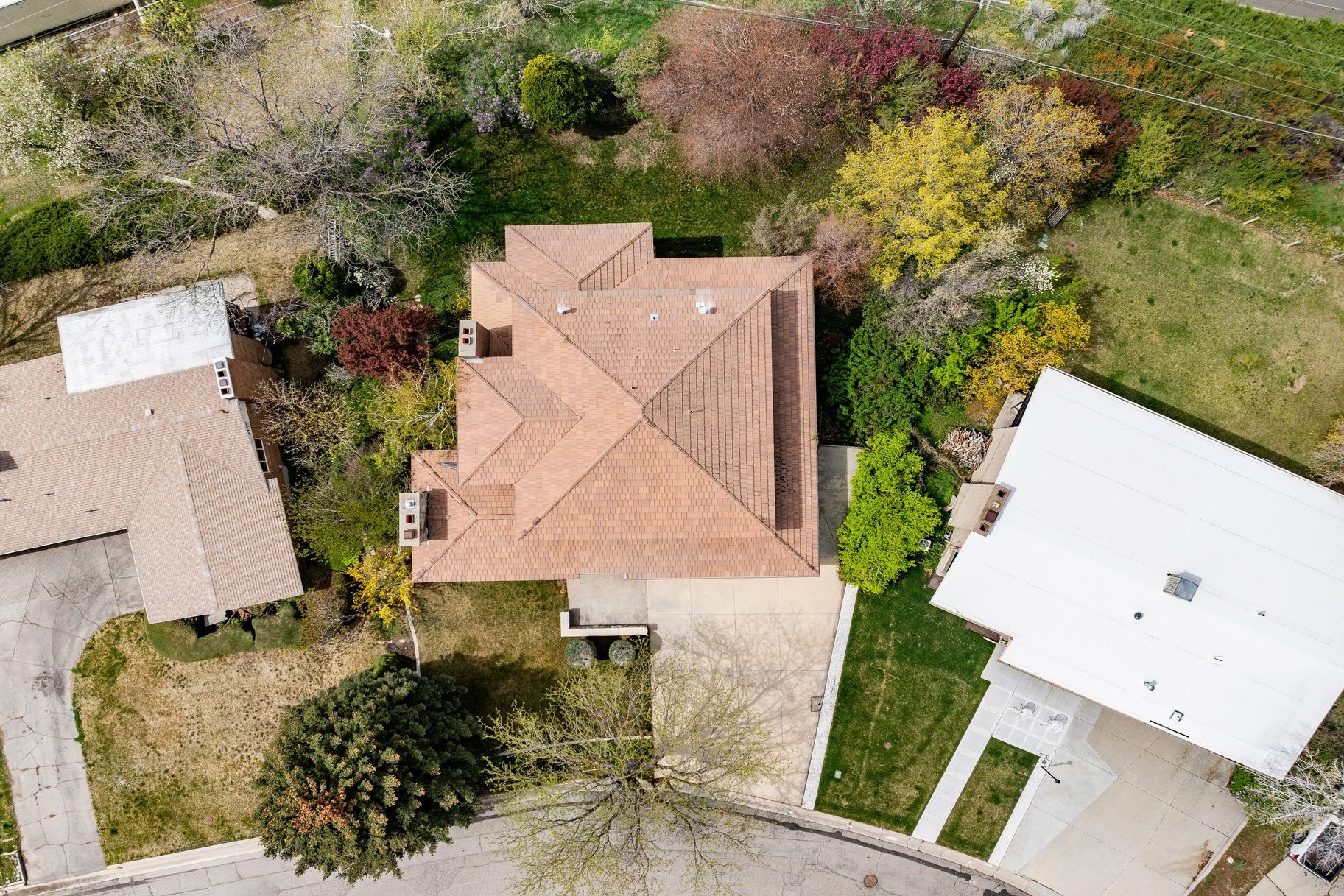  Solid Olympus Cove 2 Story With Mountain and Valley Views - 物件實景