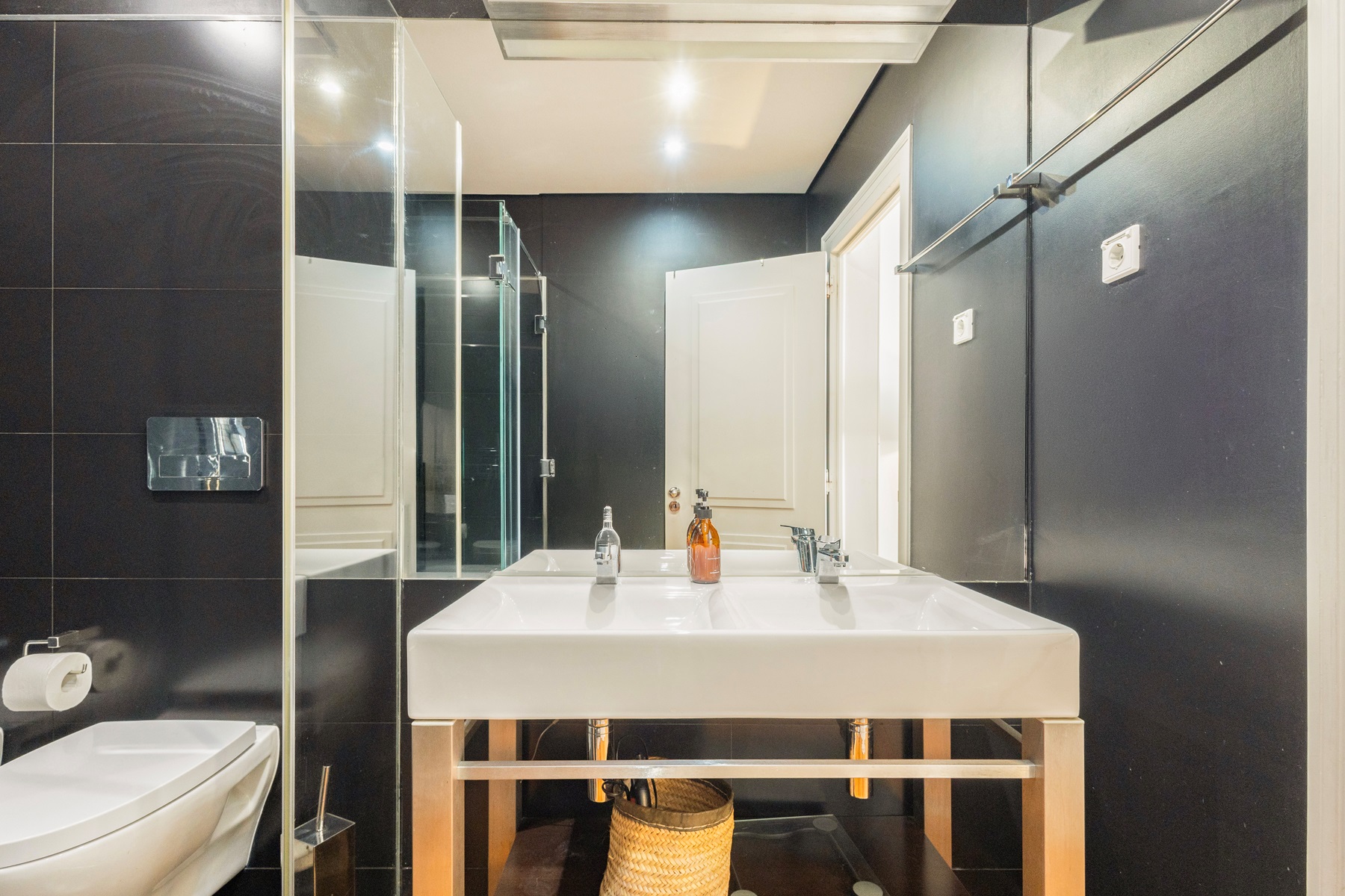  Flat, 1 bedrooms, for Sale - 物件實景