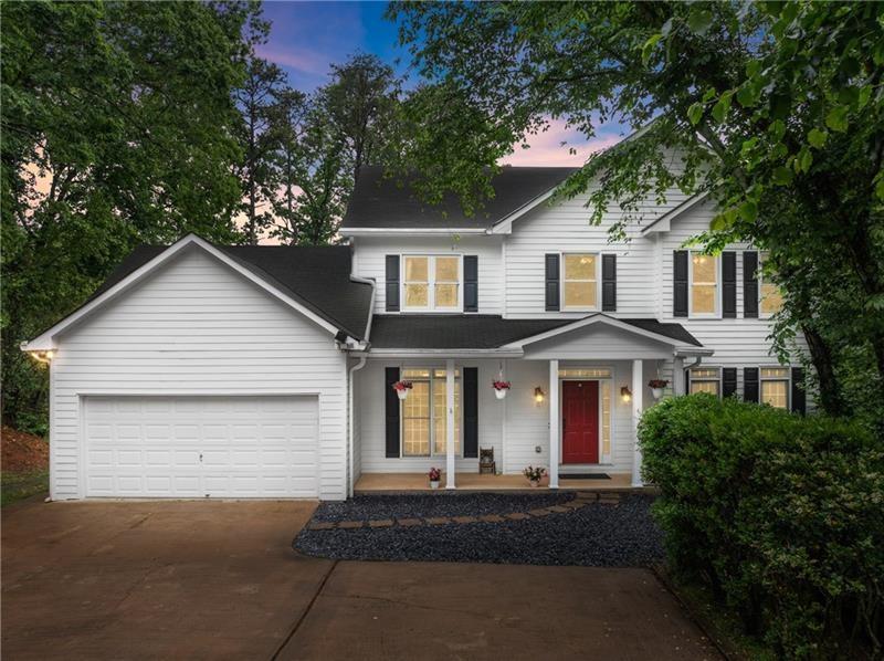 Cumming, Georgia, 30041, United States, 4 Bedrooms Bedrooms, ,3 BathroomsBathrooms,Residential,For Sale,1928883