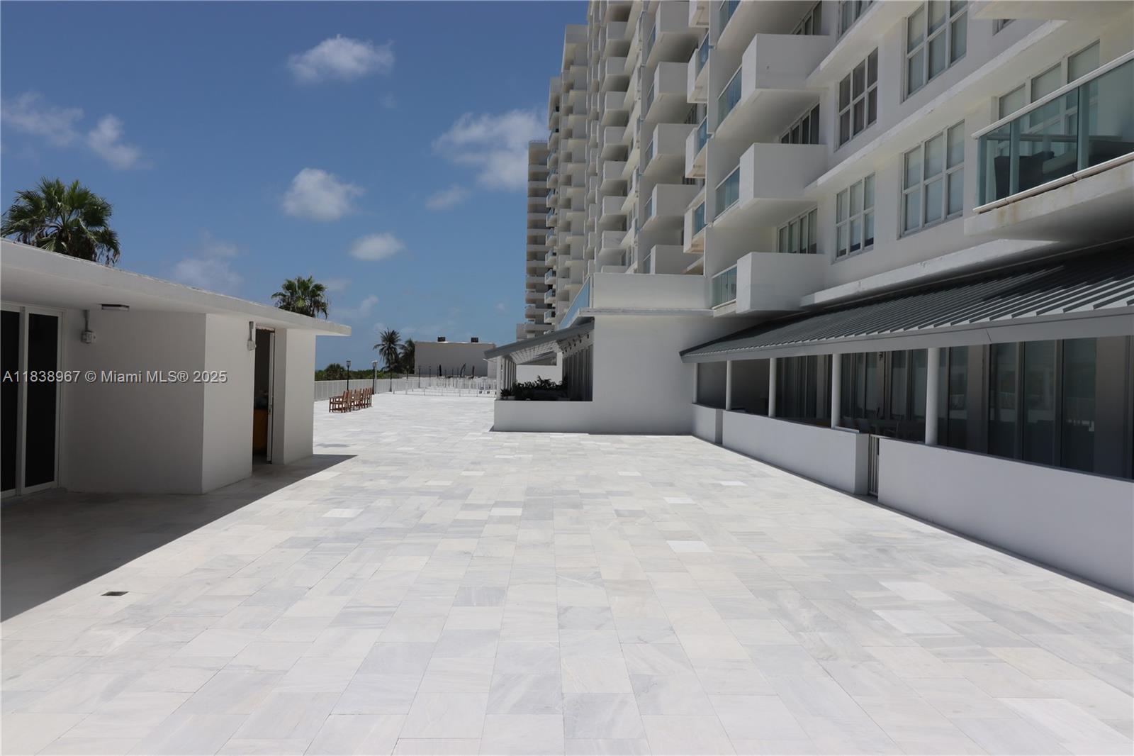 Miami Beach, Florida, 33140, United States, 2 Bedrooms Bedrooms, ,2 BathroomsBathrooms,Residential,For Sale,1890923