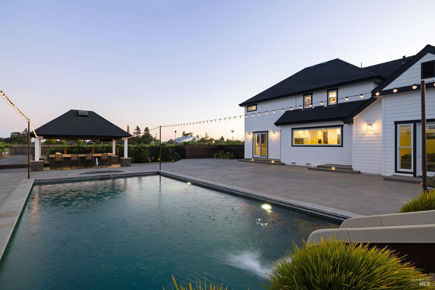 Santa Rosa, California, 95401, United States, 4 Bedrooms Bedrooms, ,4 BathroomsBathrooms,Residential,For Sale,1993093