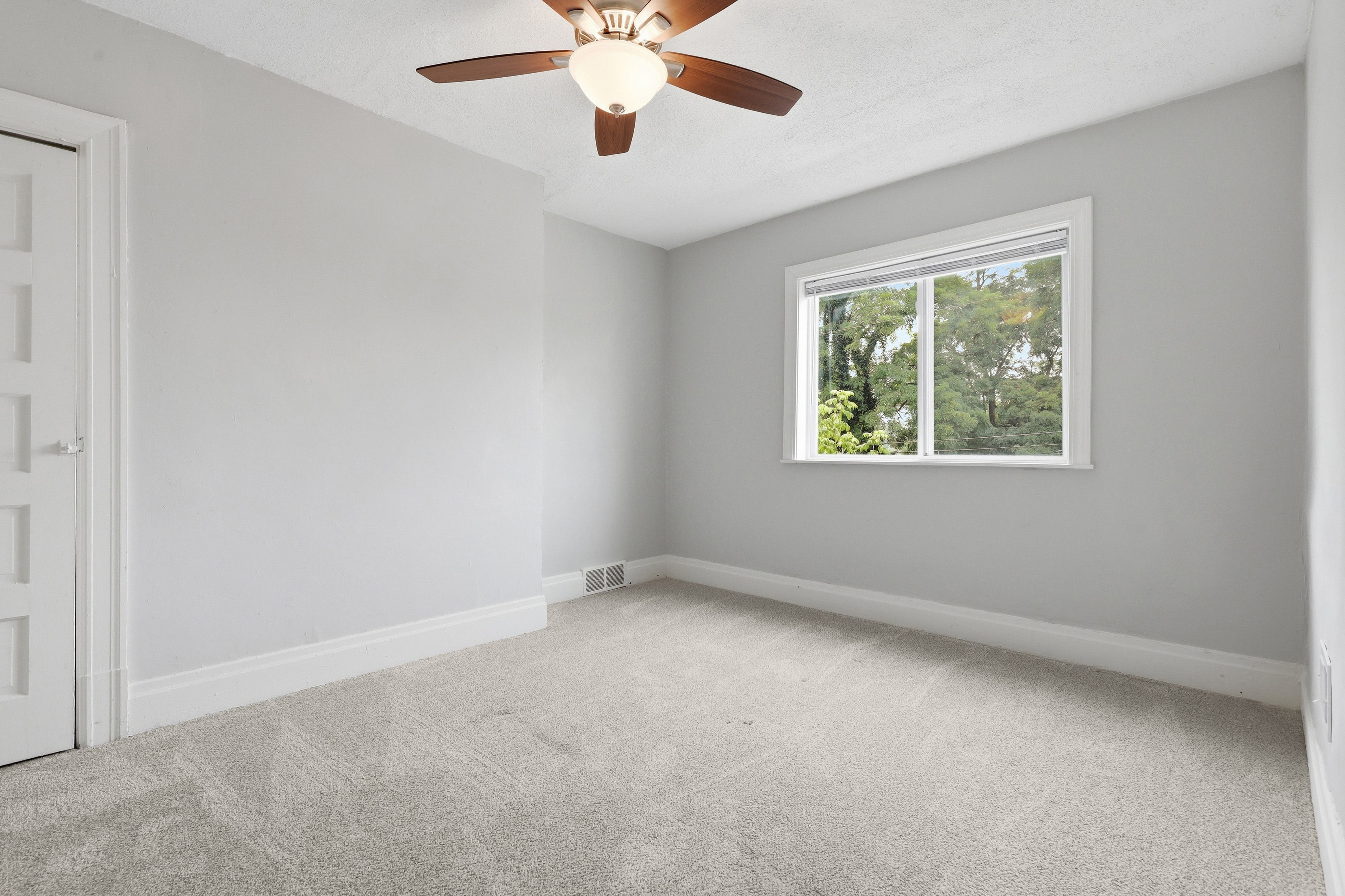  1637 Methyl Street, Pittsburgh, PA 15216 - 物件實景