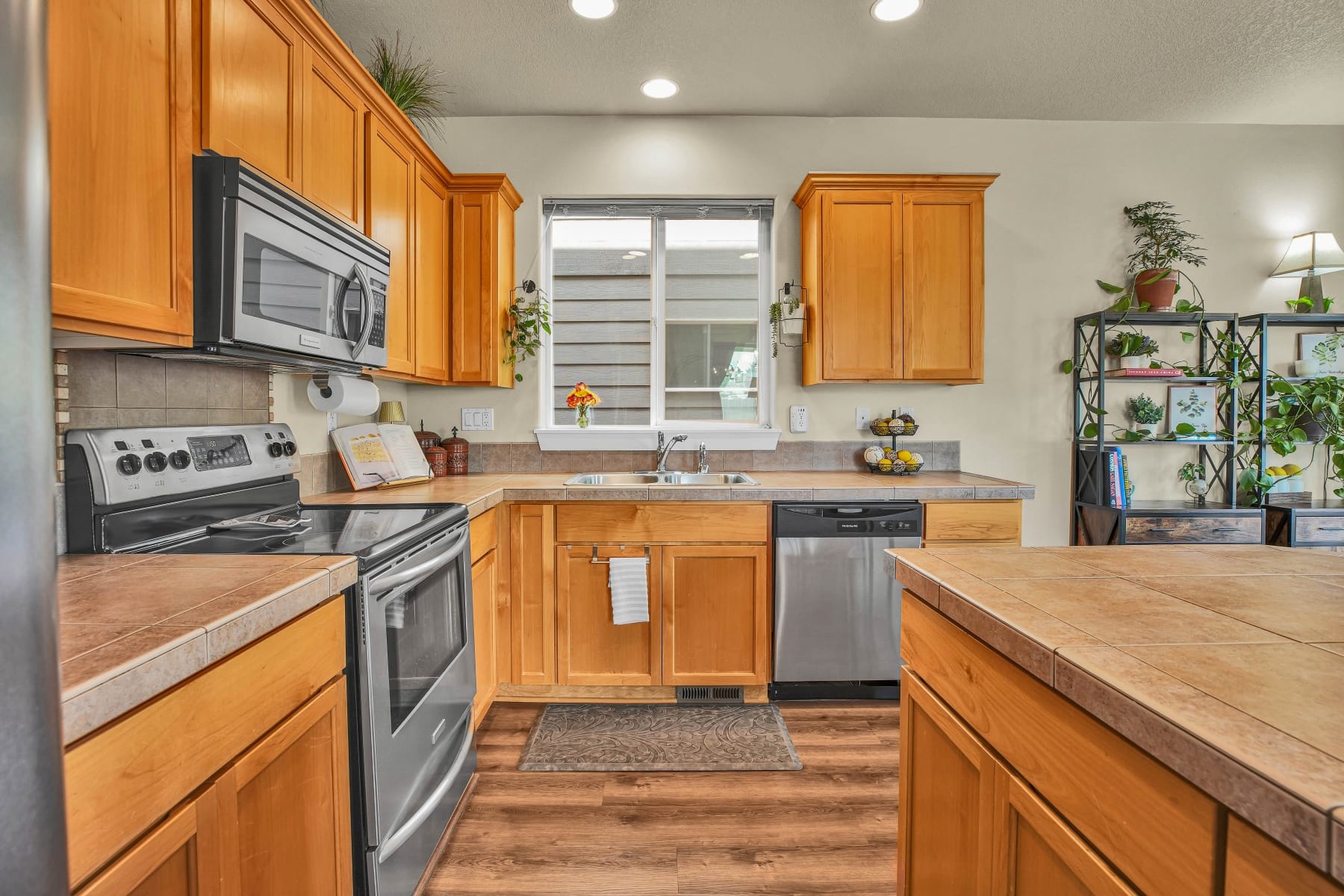  17925 SW BRISK LN Beaverton, OR 97007 - 物件實景