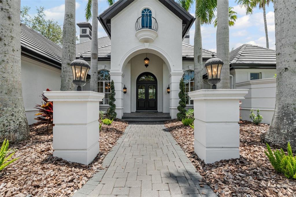 Bradenton, Florida, 34202, United States, 5 Bedrooms Bedrooms, ,5 BathroomsBathrooms,Residential,For Sale,1873833
