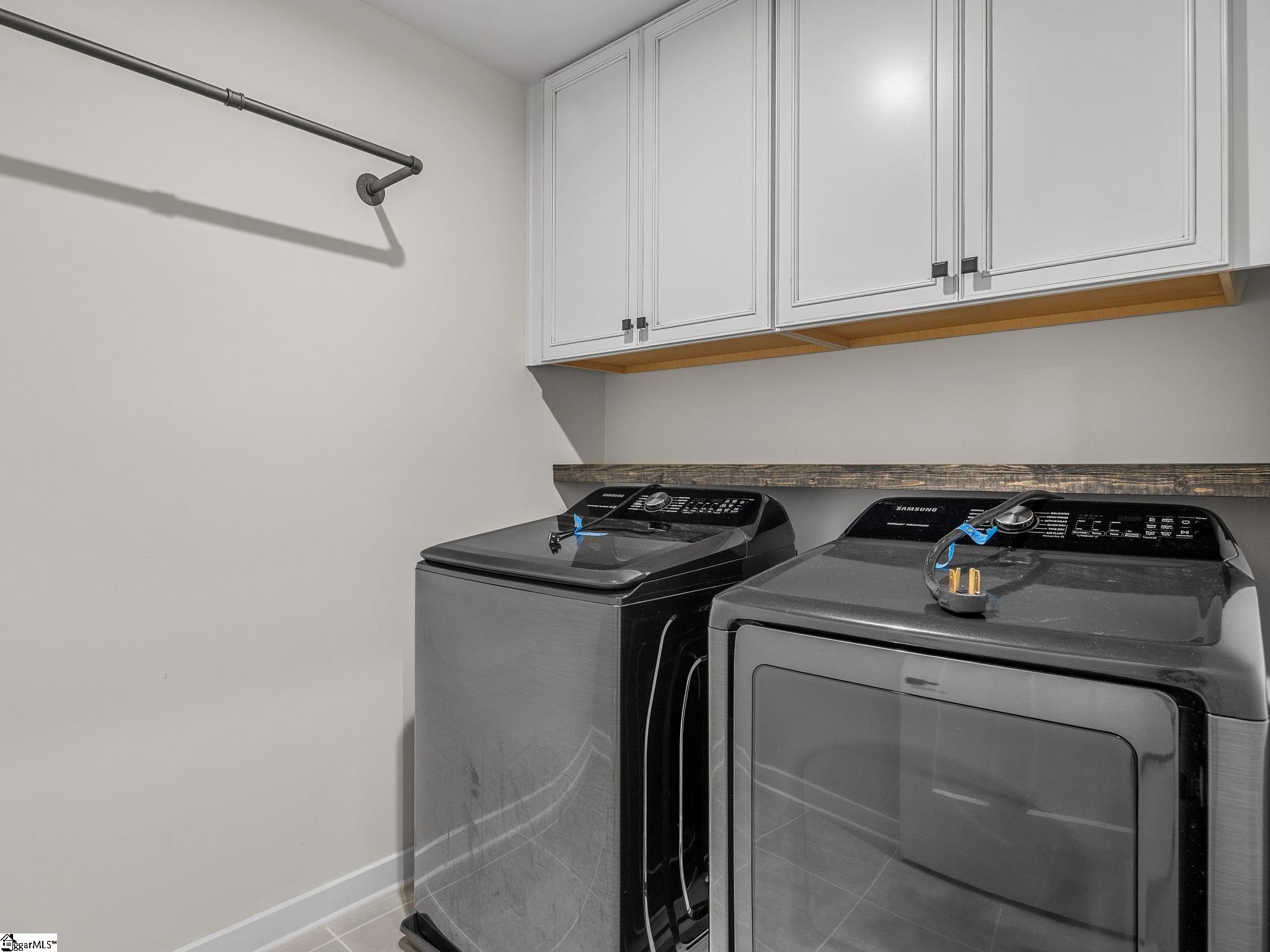 Woodruff, South Carolina, 29388, United States, 5 Bedrooms Bedrooms, ,4 BathroomsBathrooms,Residential,For Sale,1890519