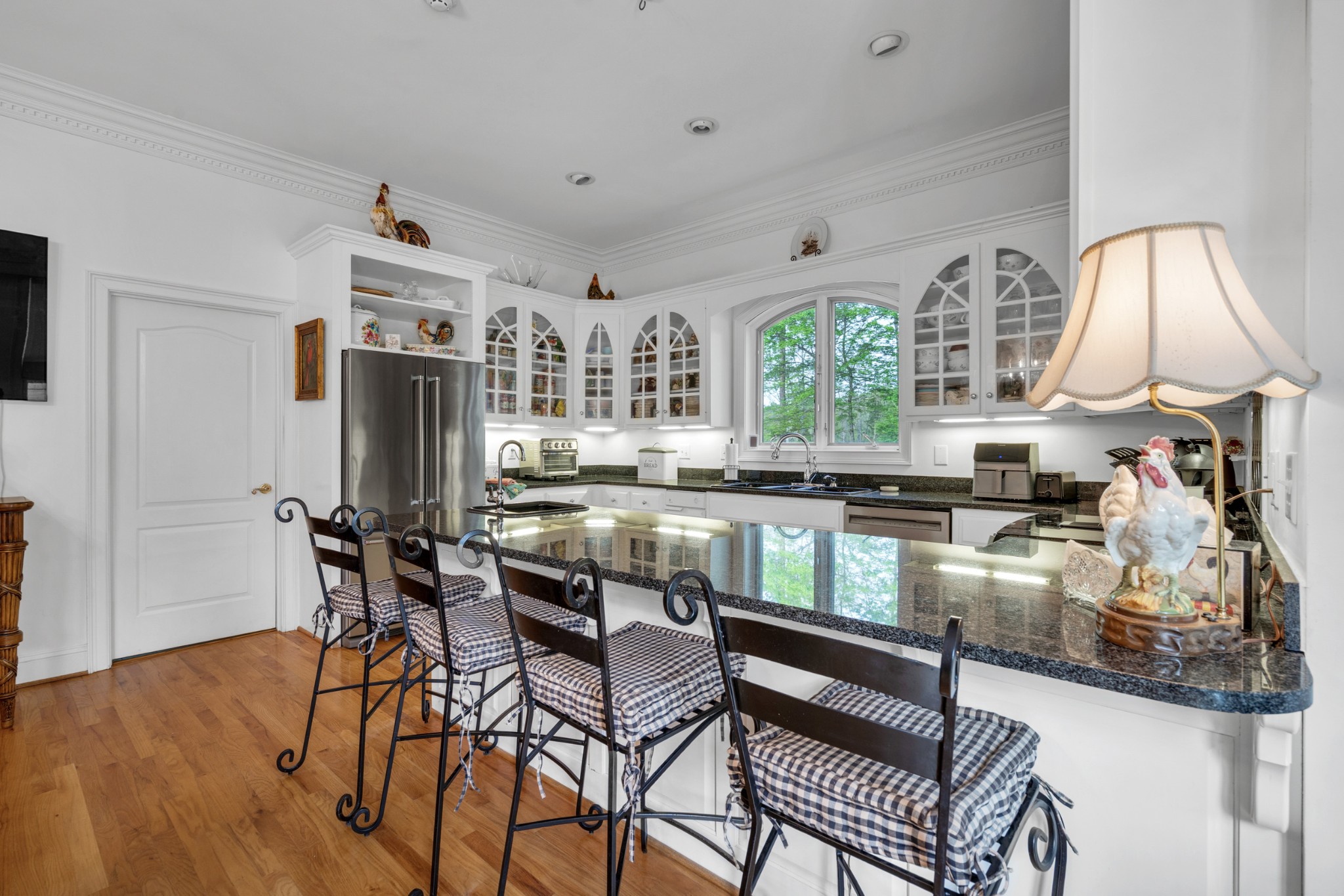 Dover, Tennessee, 37058, United States, 6 Bedrooms Bedrooms, ,4 BathroomsBathrooms,Residential,For Sale,1981726