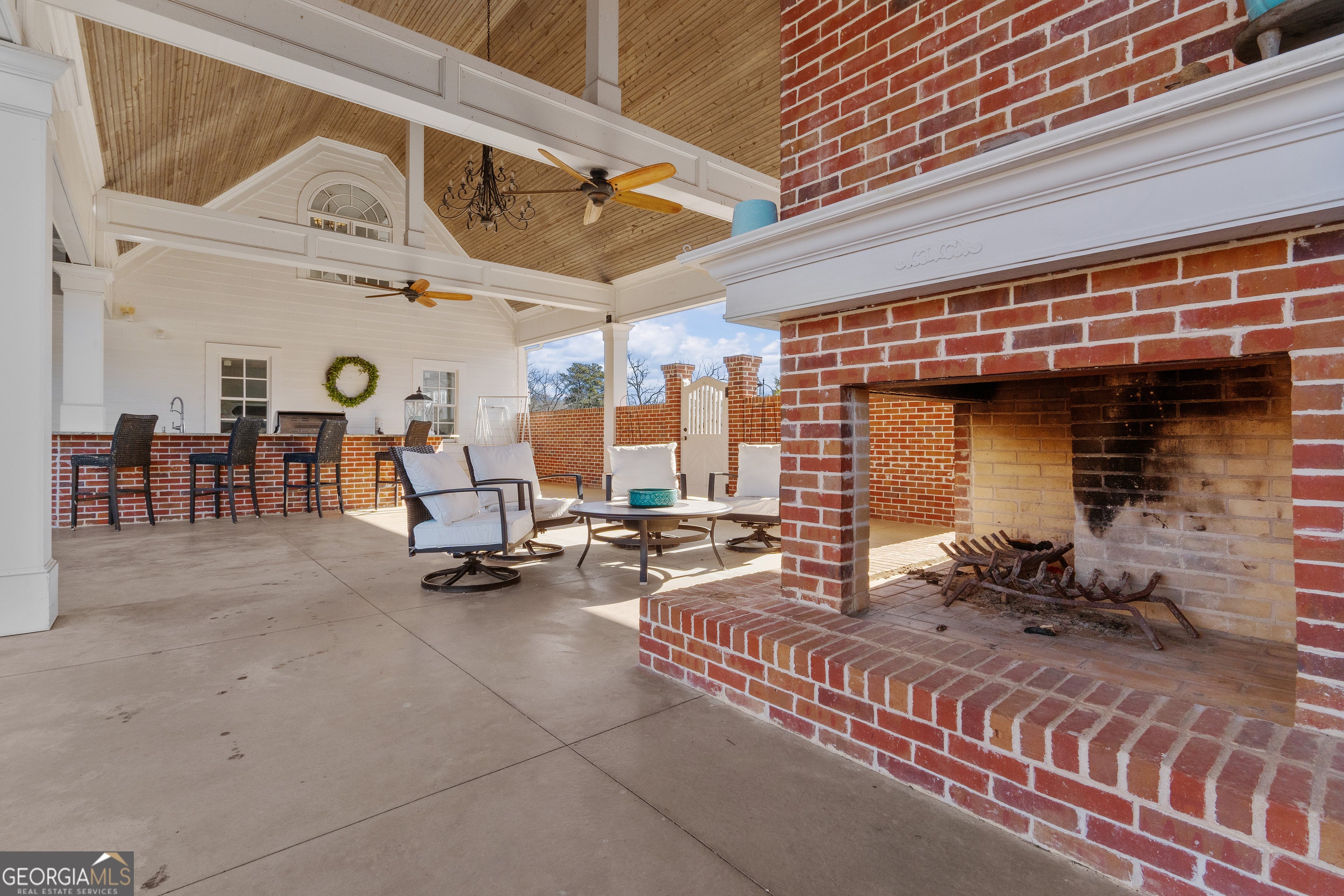 Roopville, Georgia, 30170, United States, 5 Bedrooms Bedrooms, ,5 BathroomsBathrooms,Residential,For Sale,2014555