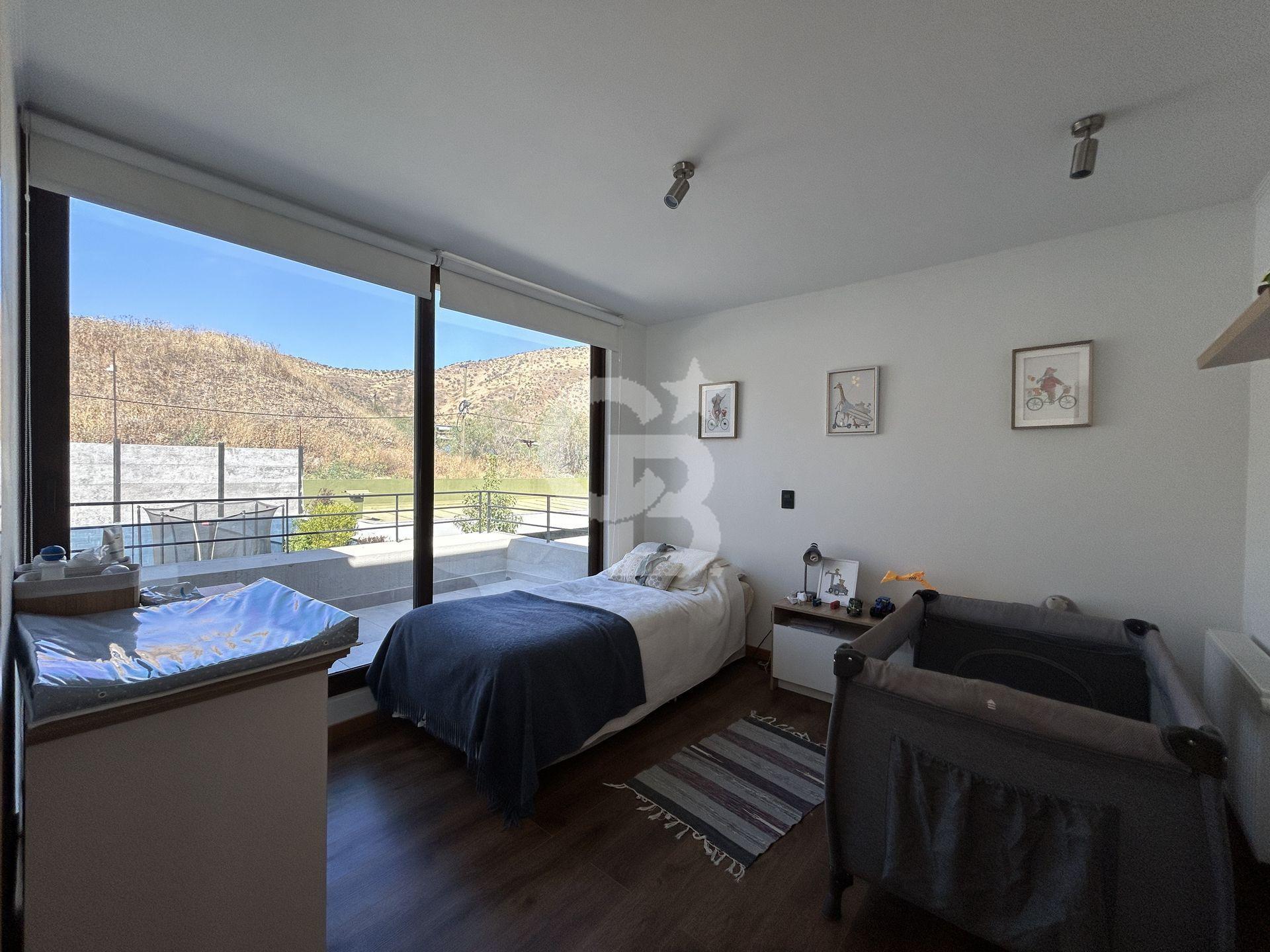 Colina, Chile, 4 Bedrooms Bedrooms, ,3 BathroomsBathrooms,Residential,For Sale,1986265