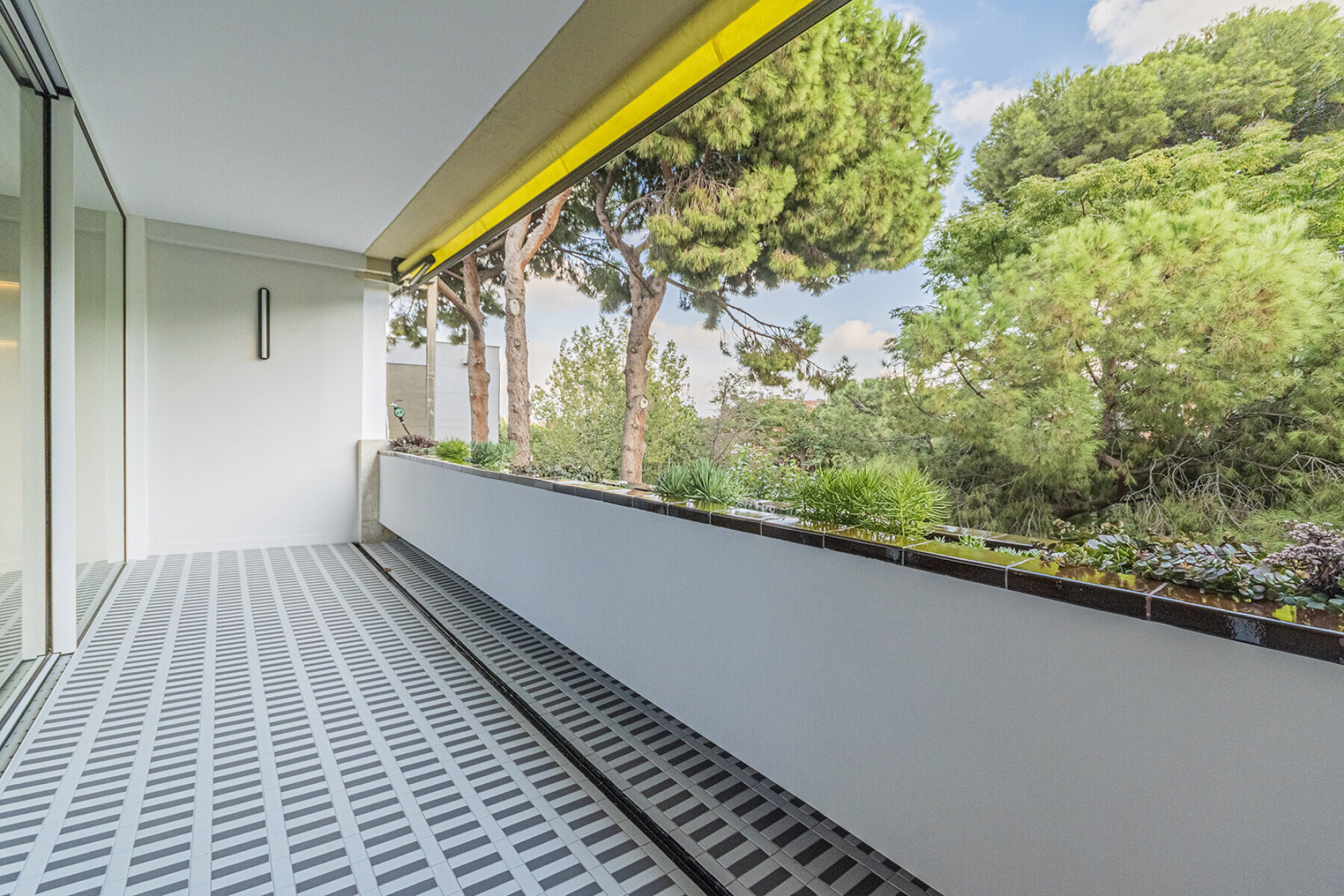  Luxurious Six-Bedroom Apartment in Exclusive Pedralbes Building - 物件實景
