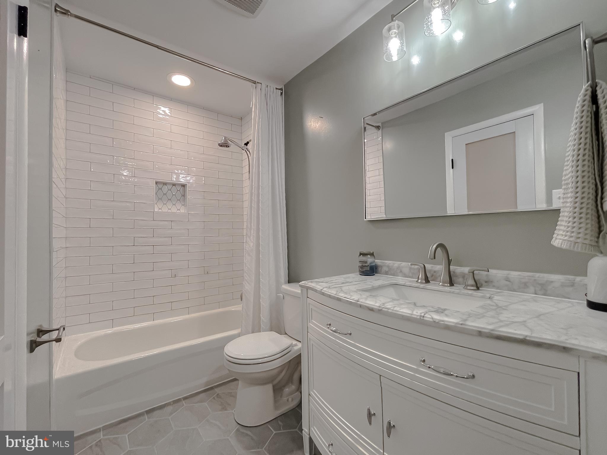 Hollywood, Maryland, 20636, United States, 3 Bedrooms Bedrooms, ,2 BathroomsBathrooms,Residential,For Sale,1978416