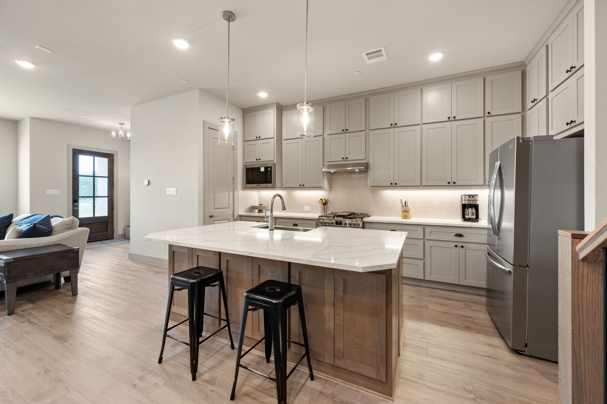 Modern Luxury Meets Effortless Living at The Abbey At Mercer Crossing - 物件實景