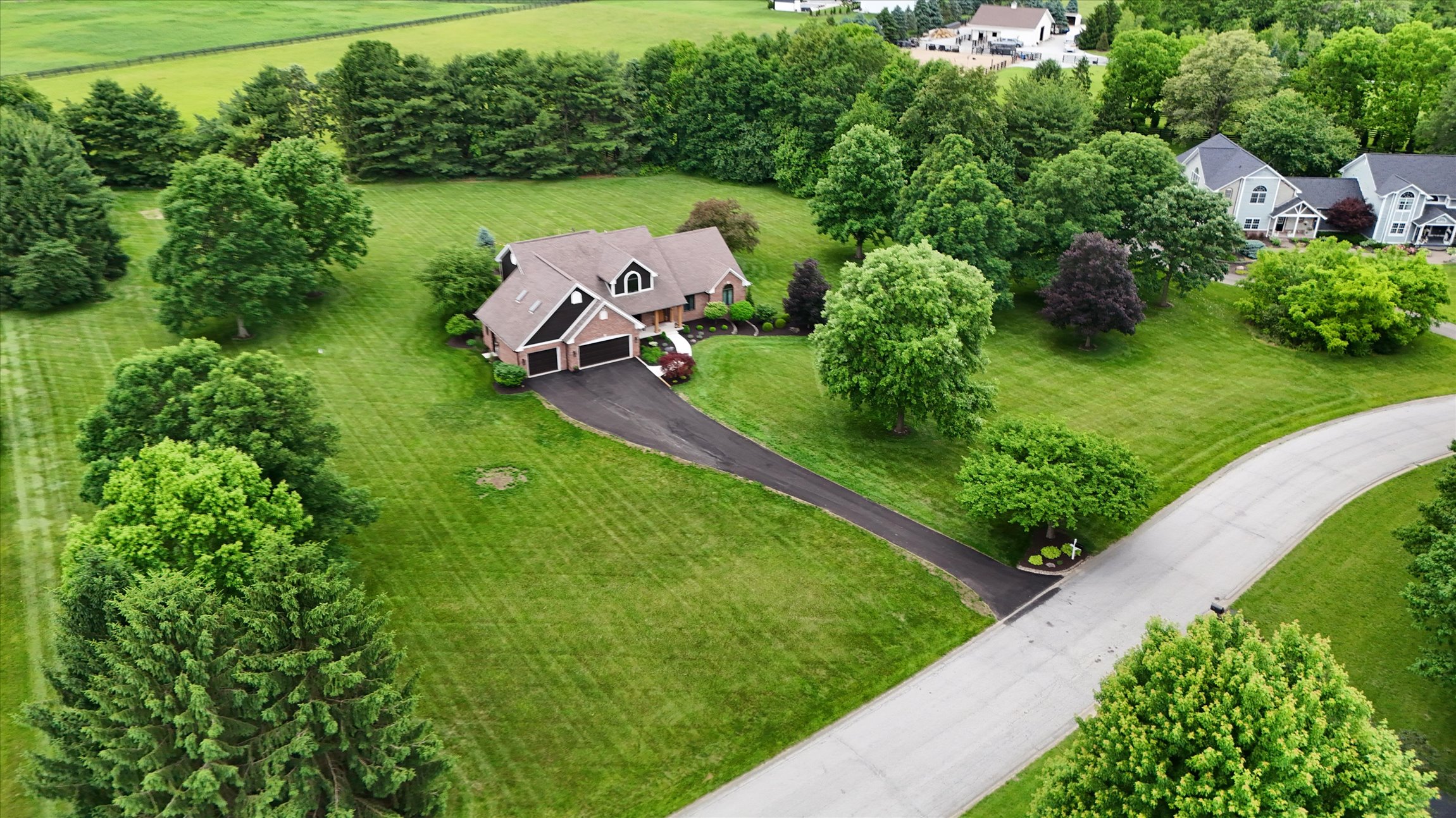  Updated Home on 2.85 Private Acres in Cicero - 物件實景
