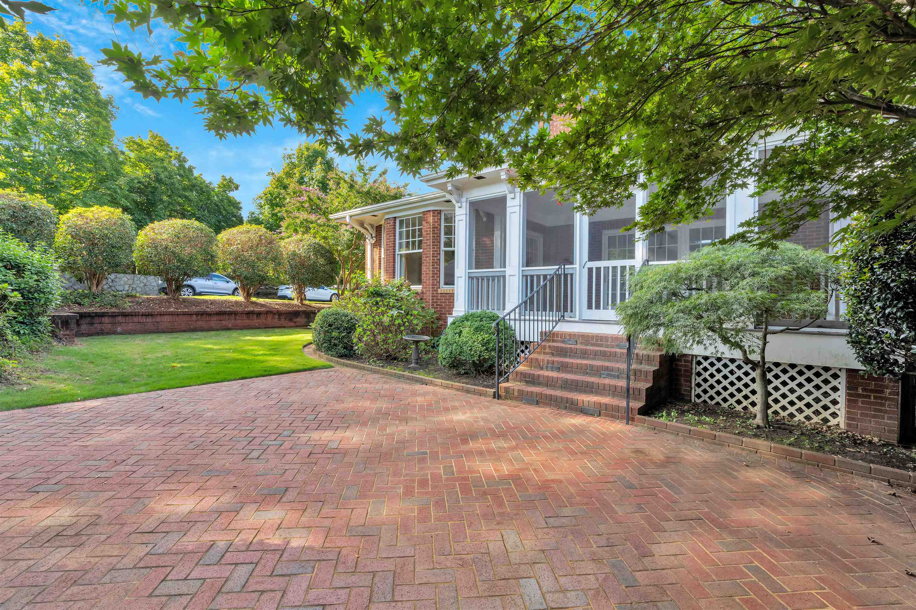 Spartanburg, South Carolina, 29302, United States, 4 Bedrooms Bedrooms, ,5 BathroomsBathrooms,Residential,For Sale,1919560