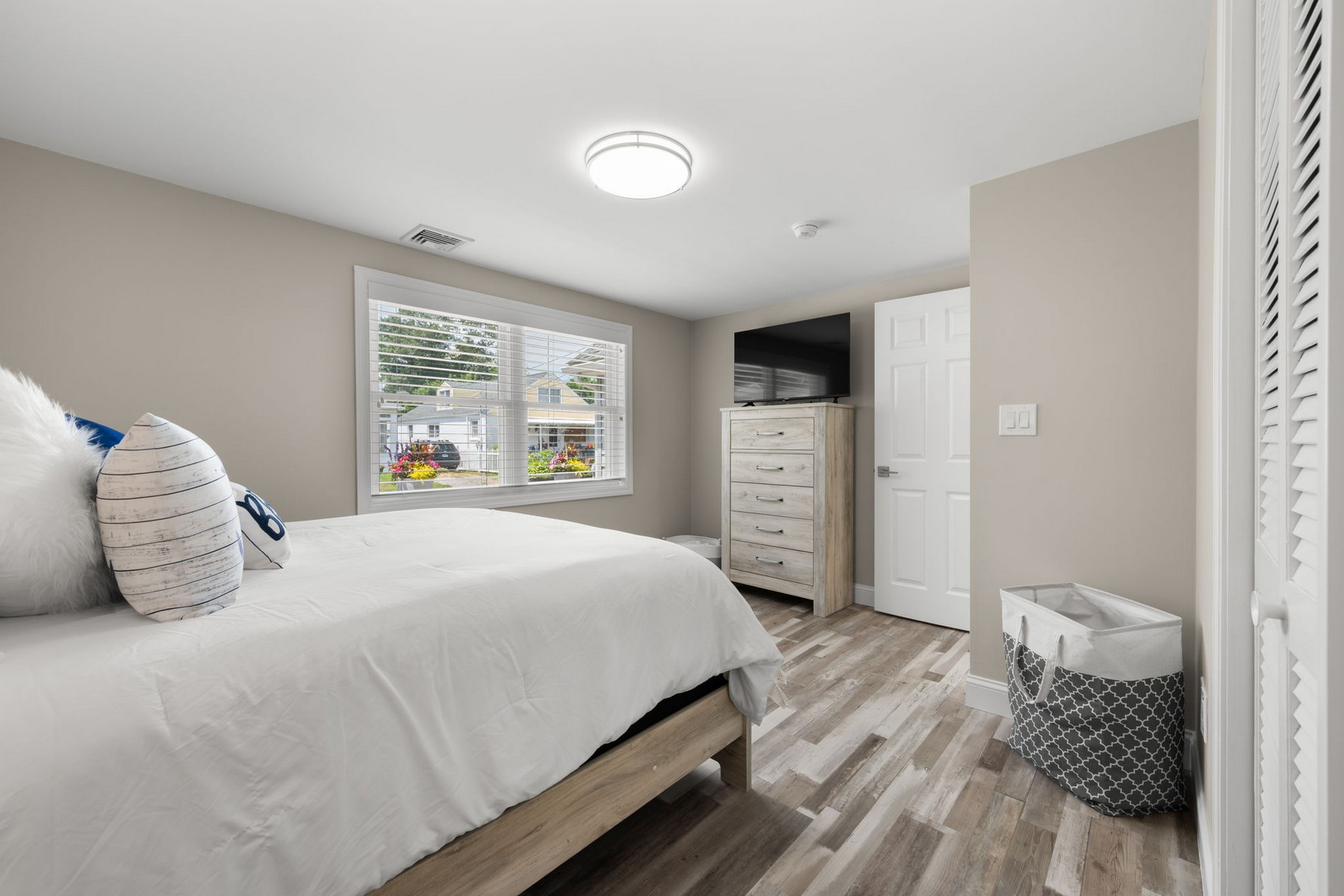  completely remodeled and update contemporary ranch - 物件實景