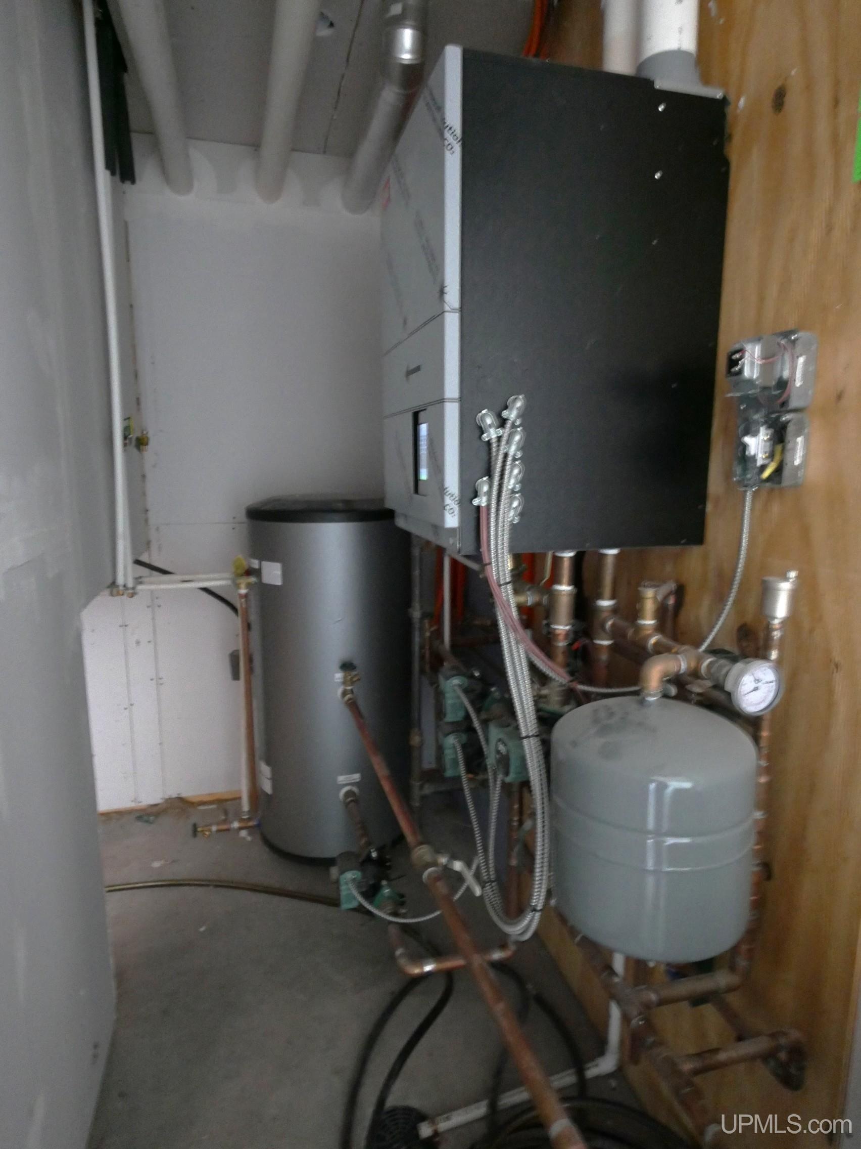 Copper Harbor, Michigan, 49918, United States, 4 Bedrooms Bedrooms, ,3 BathroomsBathrooms,Residential,For Sale,1980740