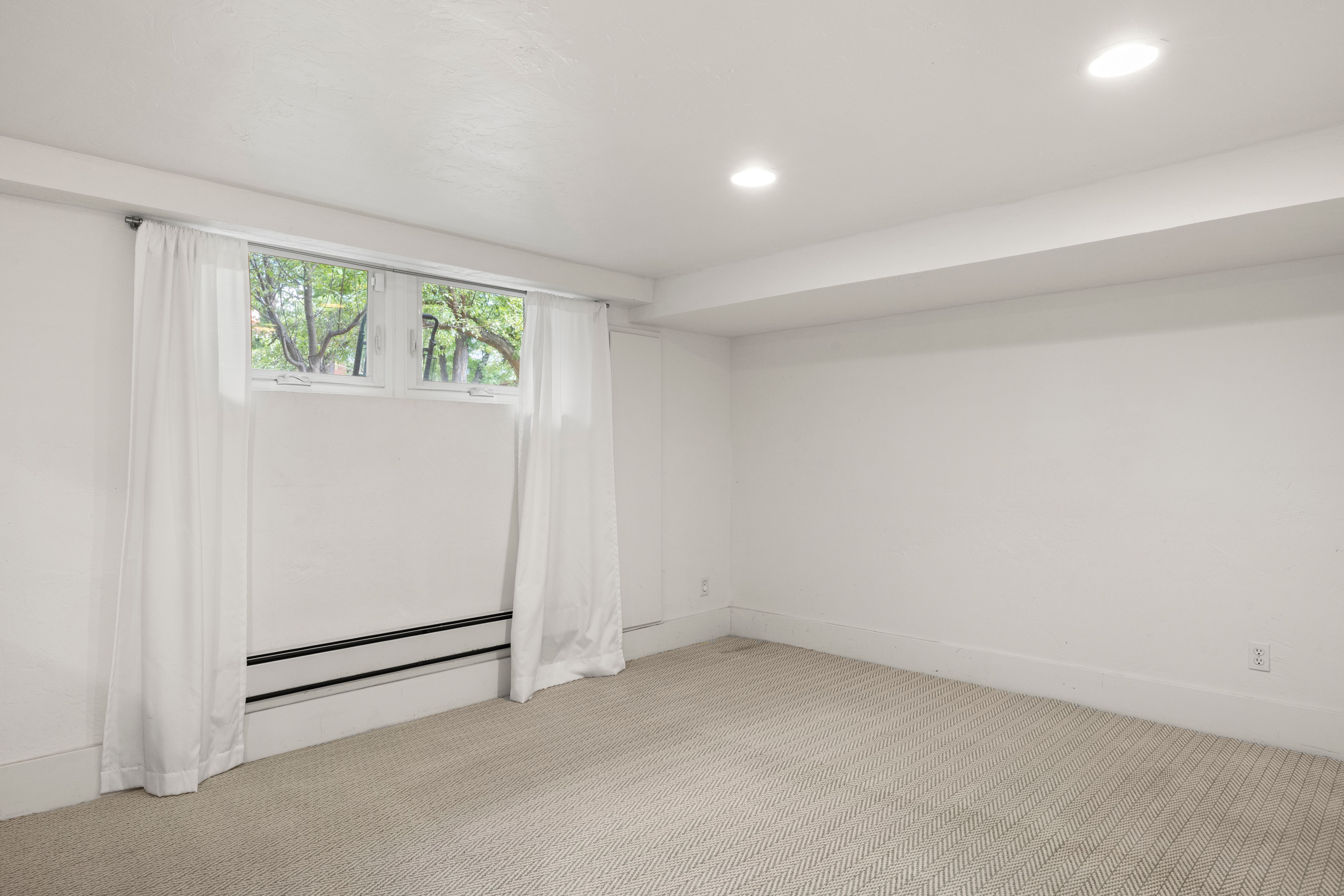  Mediterranean Masterpiece Spanning Prestigious 7th Avenue Parkway - 物件實景