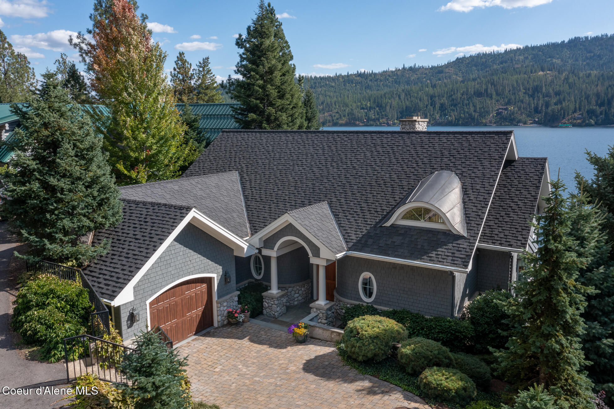 Coeur d'Alene, Idaho, 83814, United States, 4 Bedrooms Bedrooms, ,5 BathroomsBathrooms,Residential,For Sale,1864122