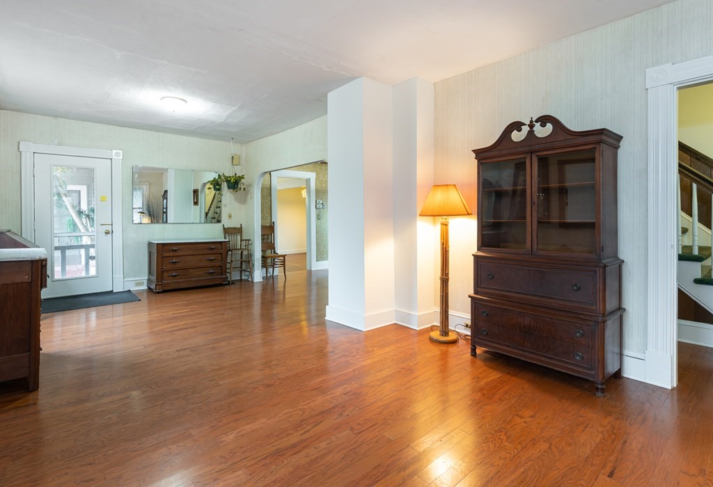 Milford, New Hampshire, 03055, United States, 4 Bedrooms Bedrooms, ,3 BathroomsBathrooms,Residential,For Sale,1862014