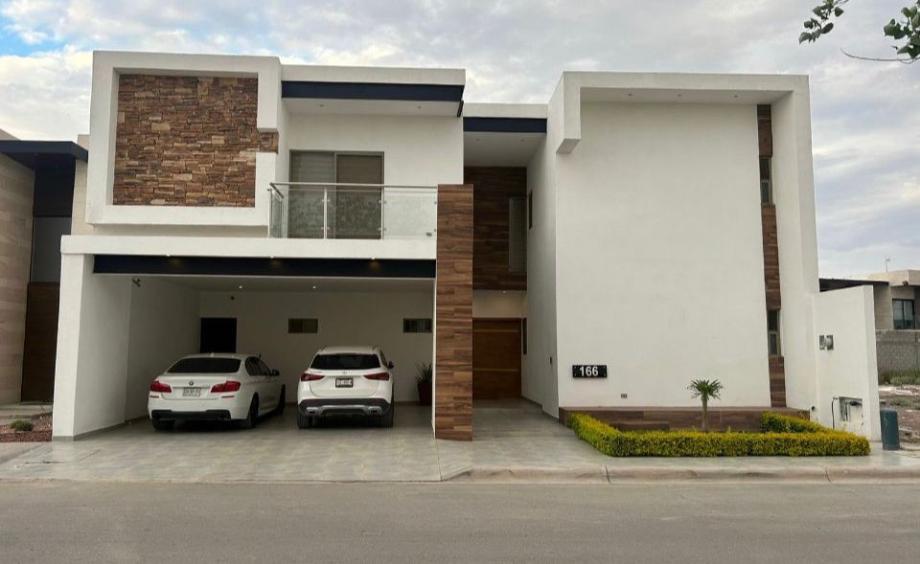 CIRCUITO MONTE ALBAN, Torreón, Coahuila de Zaragoza, 27106, Mexico, 4 Bedrooms Bedrooms, ,4 BathroomsBathrooms,Residential,For Sale,CIRCUITO MONTE ALBAN,1474730