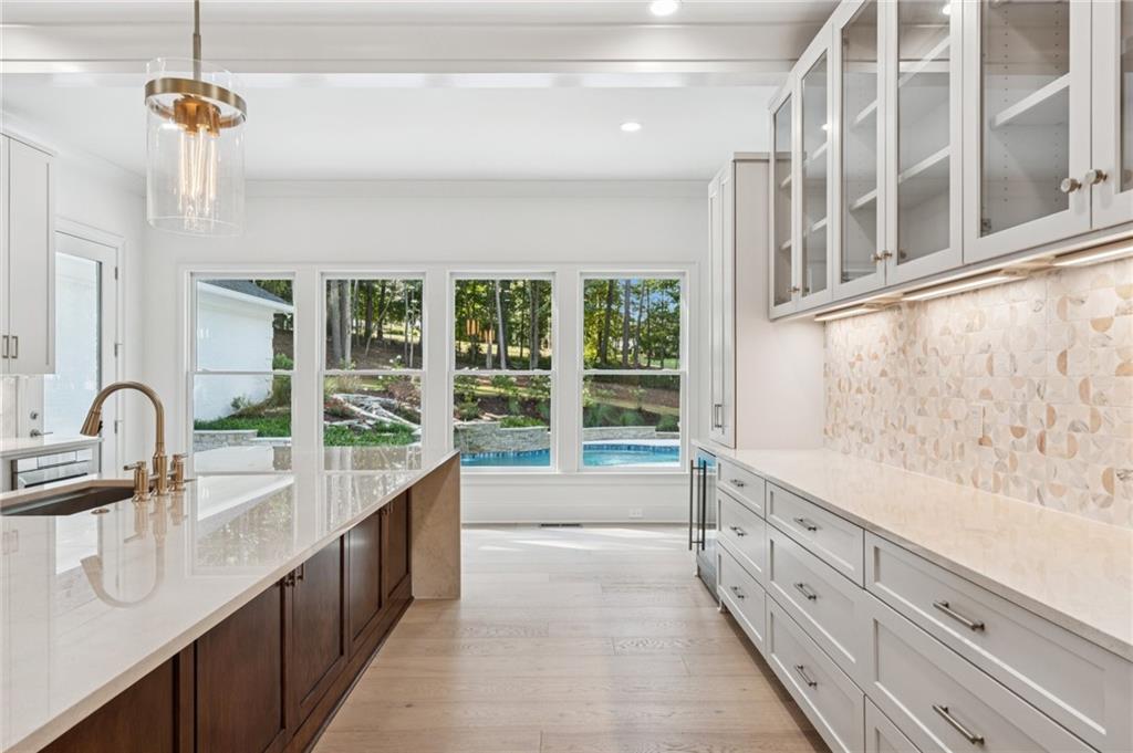 Alpharetta, Georgia, 30004, United States, 5 Bedrooms Bedrooms, ,7 BathroomsBathrooms,Residential,For Sale,1978962