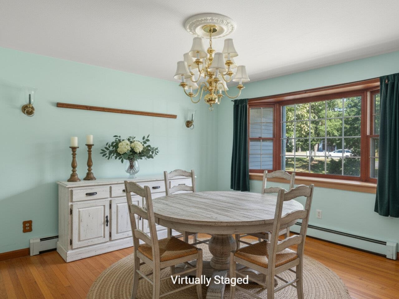 Essex, Vermont, 05452, United States, 4 Bedrooms Bedrooms, ,2 BathroomsBathrooms,Residential,For Sale,1927530