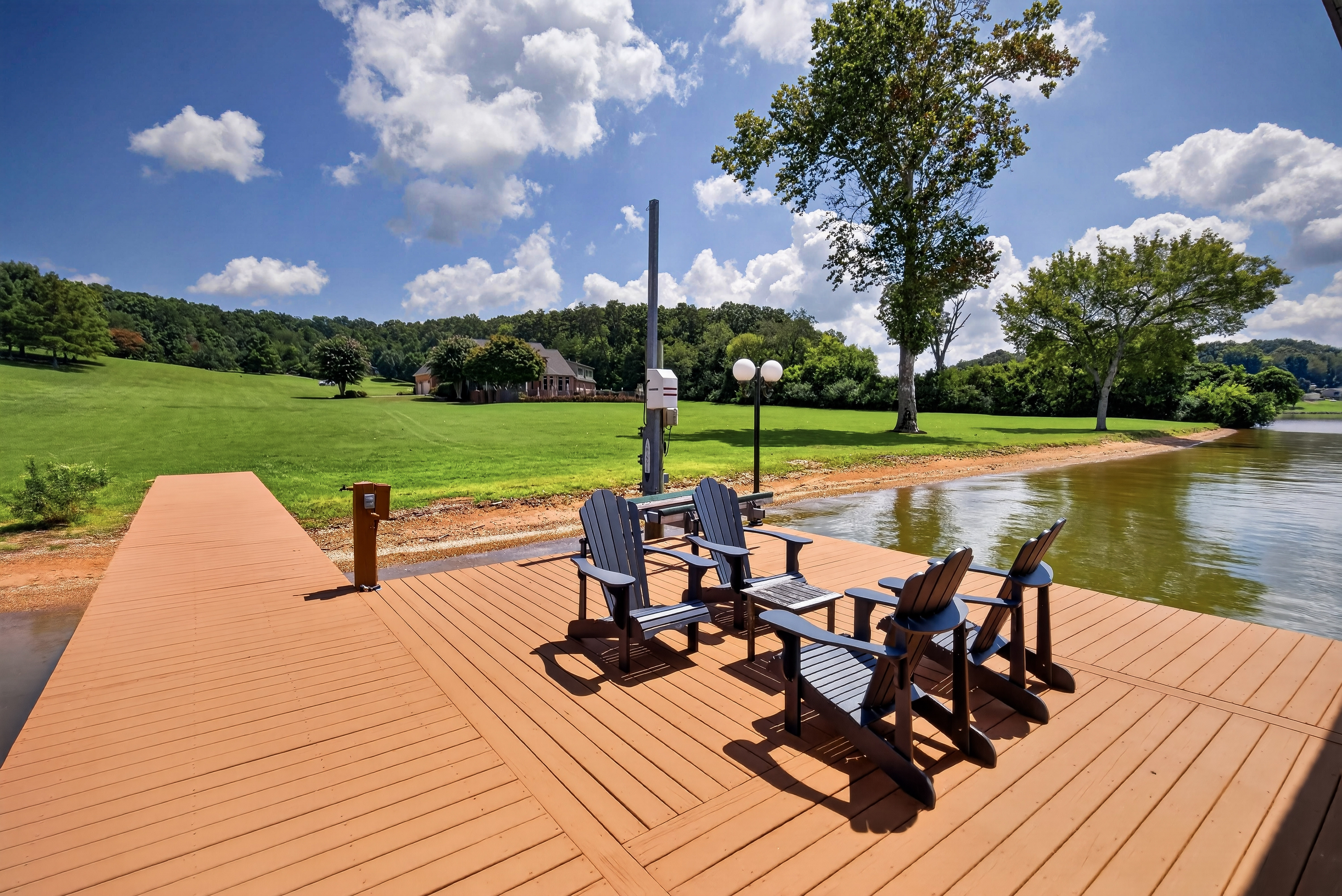 4262 Lake Meadow Way, Louisville, TN 37777 - 物件實景