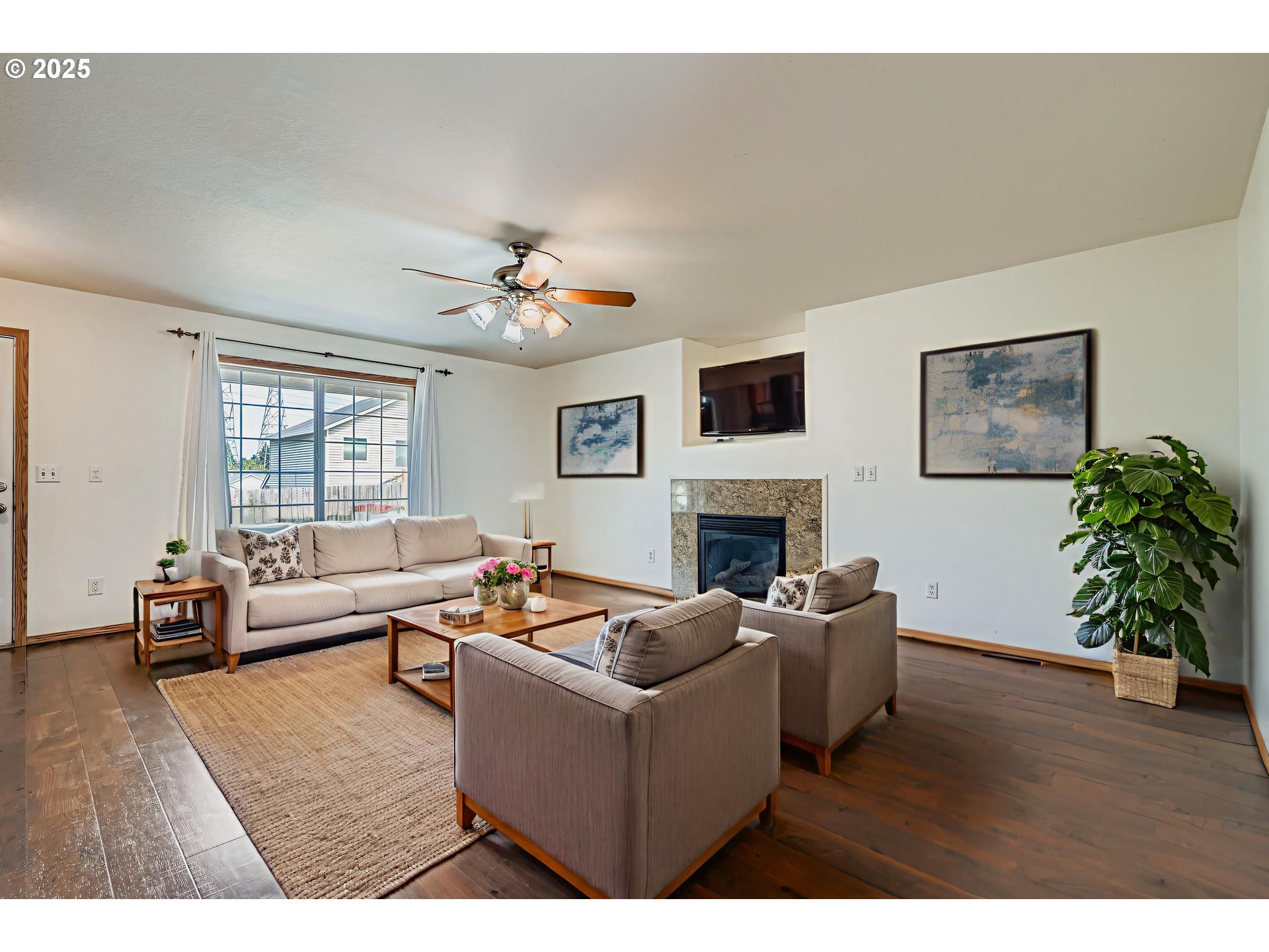 Vancouver, Washington, 98661, United States, 4 Bedrooms Bedrooms, ,2 BathroomsBathrooms,Residential,For Sale,2012371