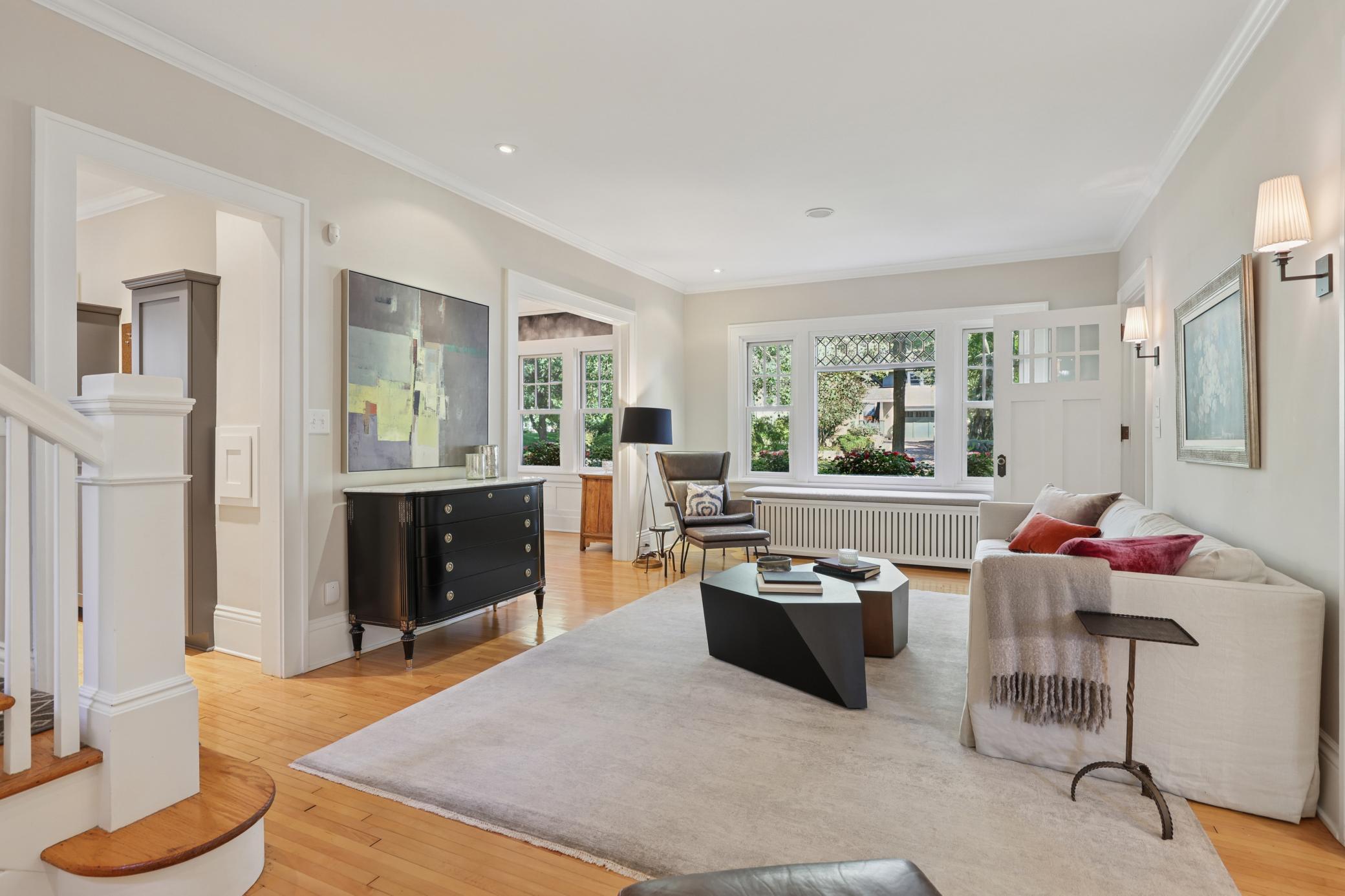 Minneapolis, Minnesota, 55419, United States, 5 Bedrooms Bedrooms, ,2 BathroomsBathrooms,Residential,For Sale,1992042