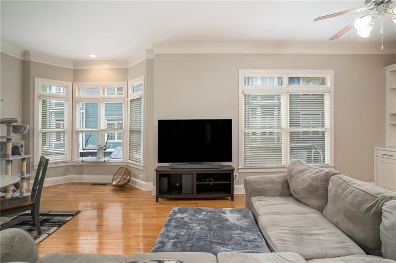 Atlanta, Georgia, 30317, United States, 3 Bedrooms Bedrooms, ,3 BathroomsBathrooms,Residential,For Sale,2008619