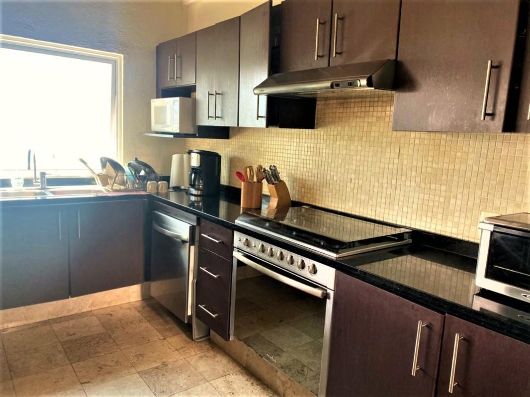 Valle de Bravo, Estado de México, 51200, Mexico, 4 Bedrooms Bedrooms, ,4 BathroomsBathrooms,Residential,For Sale,1720857
