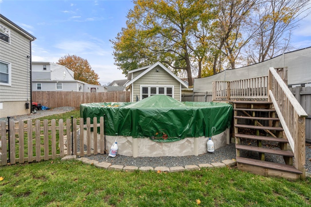 Woonsocket, Rhode Island, 02895, United States, 4 Bedrooms Bedrooms, ,2 BathroomsBathrooms,Residential,For Sale,1987551