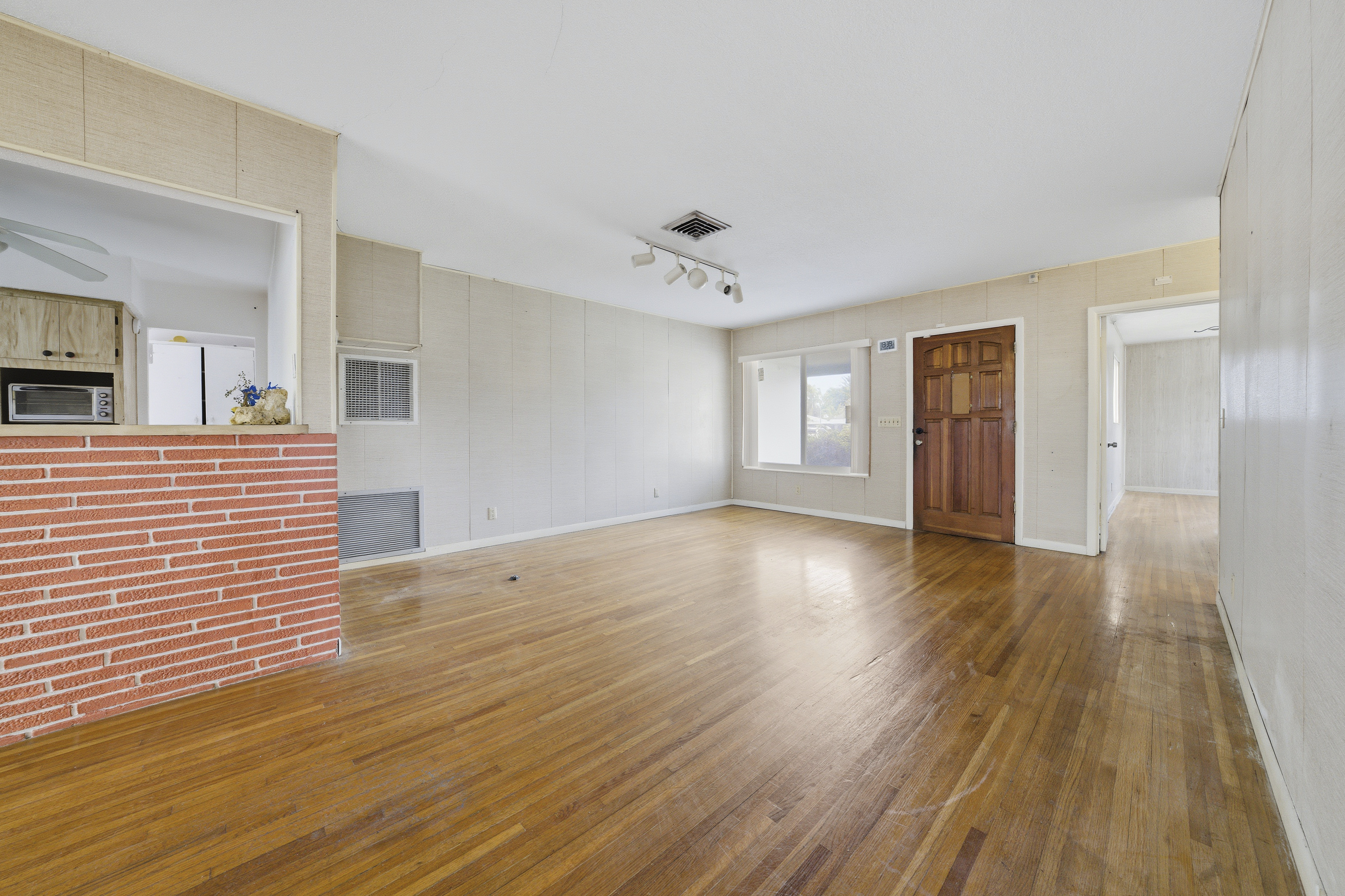 2300 N 57th Ter, Hollywood, FL, 33021 - 物件實景