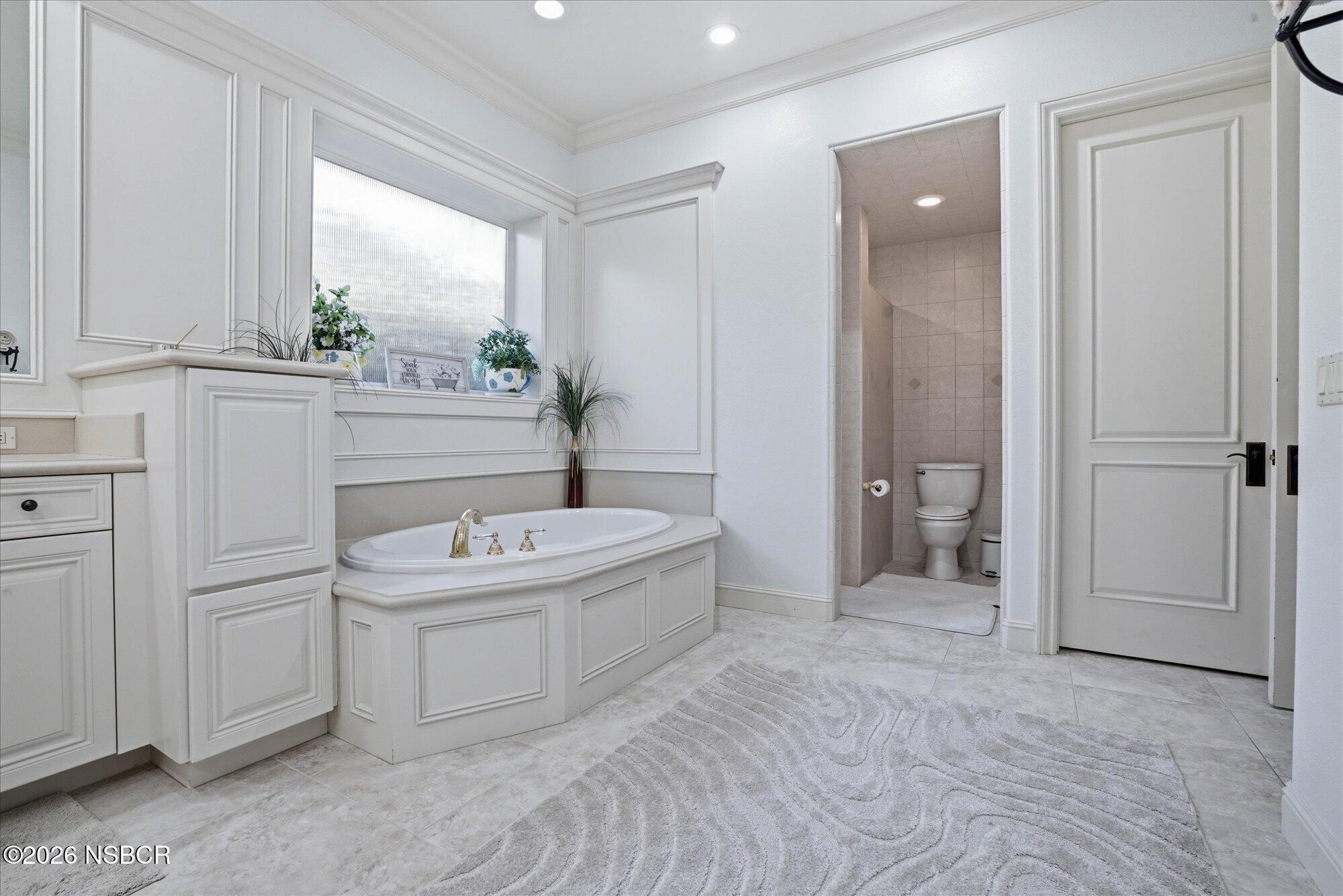 Arroyo Grande, California, 93420, United States, 4 Bedrooms Bedrooms, ,3 BathroomsBathrooms,Residential,For Sale,2048265