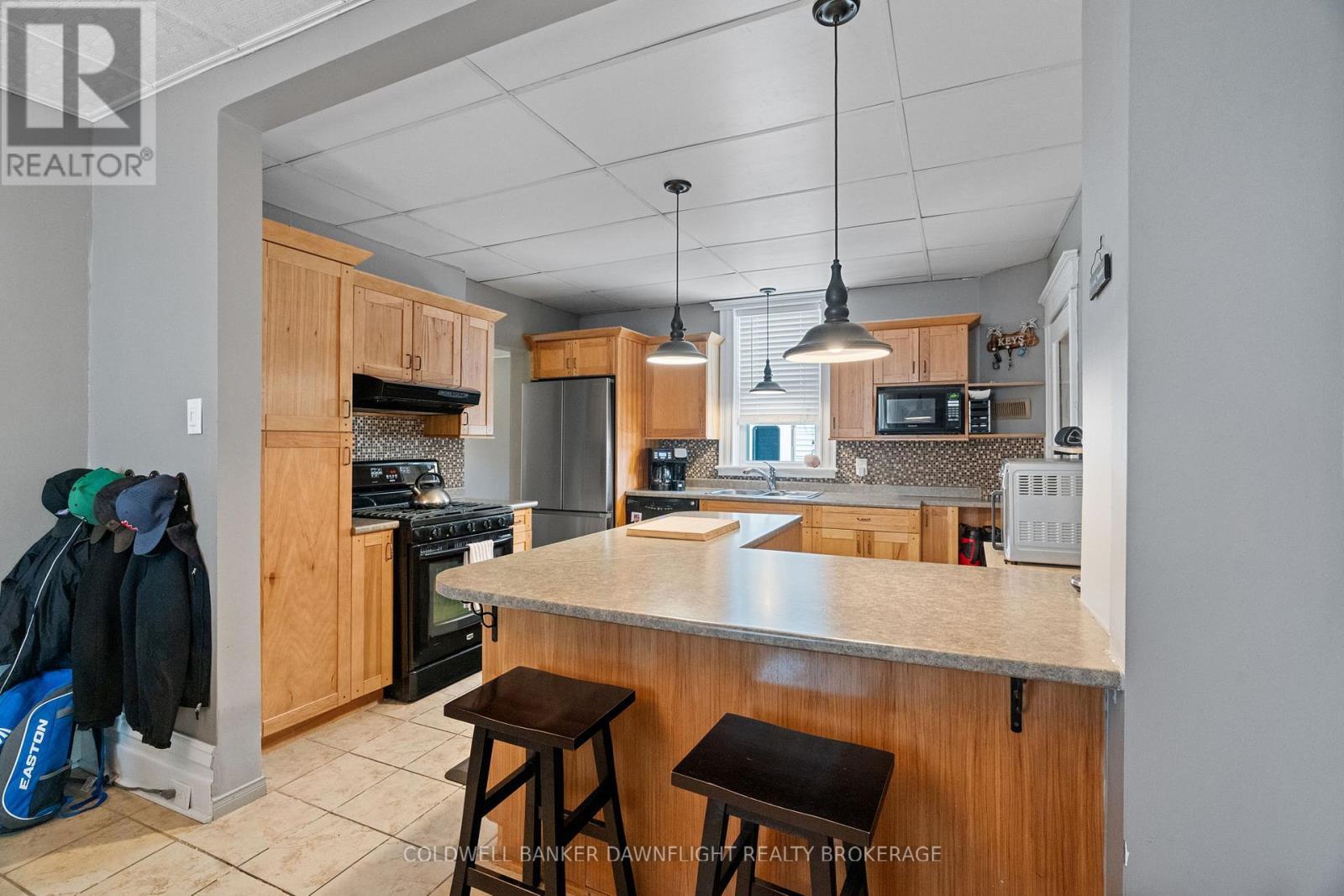 SOUTH HURON (EXETER), Ontario, N0M 1S1, CA, 3 Bedrooms Bedrooms, ,1 BathroomBathrooms,Residential,For Sale,1892887