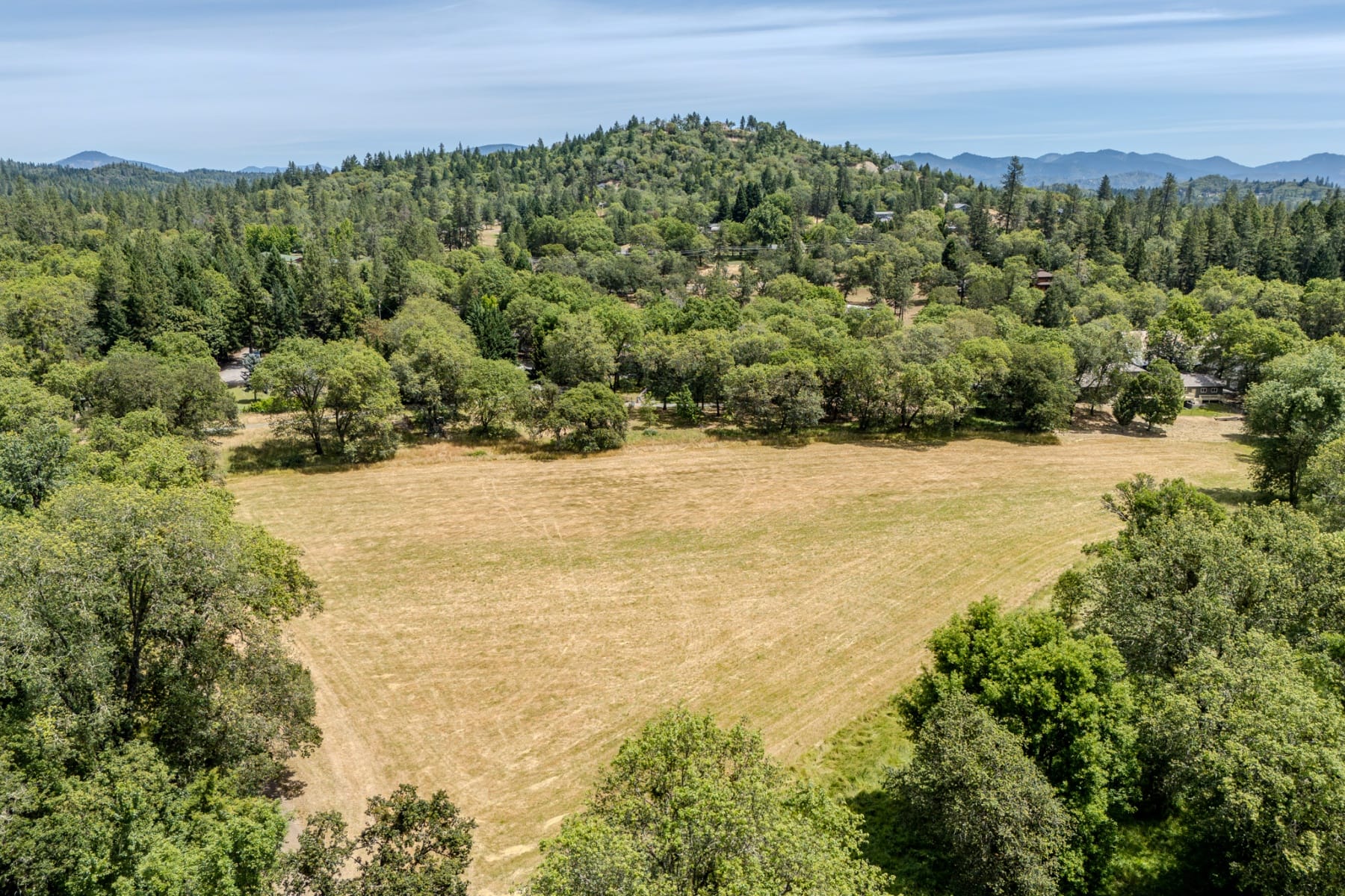  7833 Lower River Road Grants Pass, OR 97526 - 物件實景