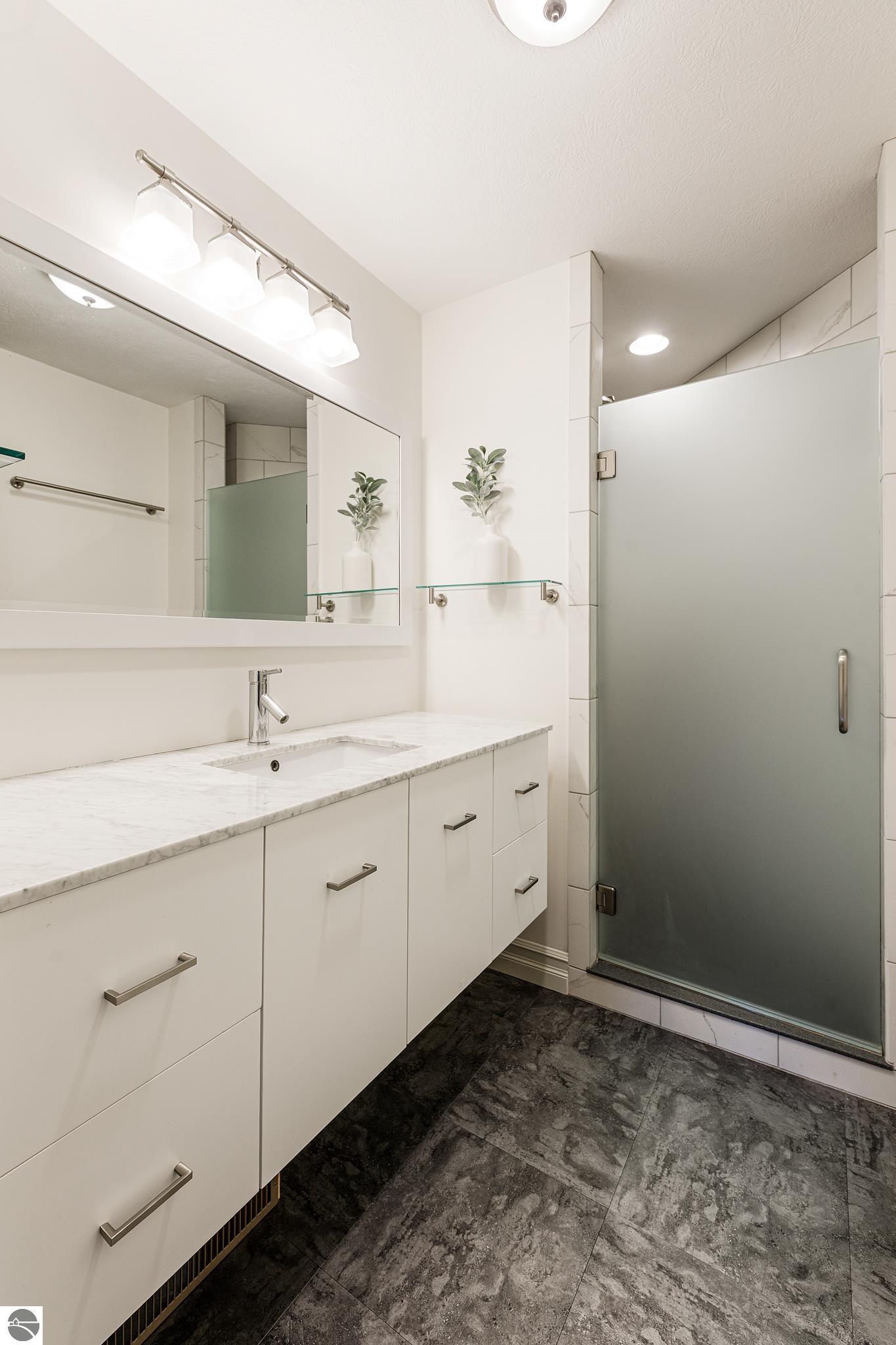 Traverse City, Michigan, 49686-1962, United States, 3 Bedrooms Bedrooms, ,2 BathroomsBathrooms,Residential,For Sale,1950100