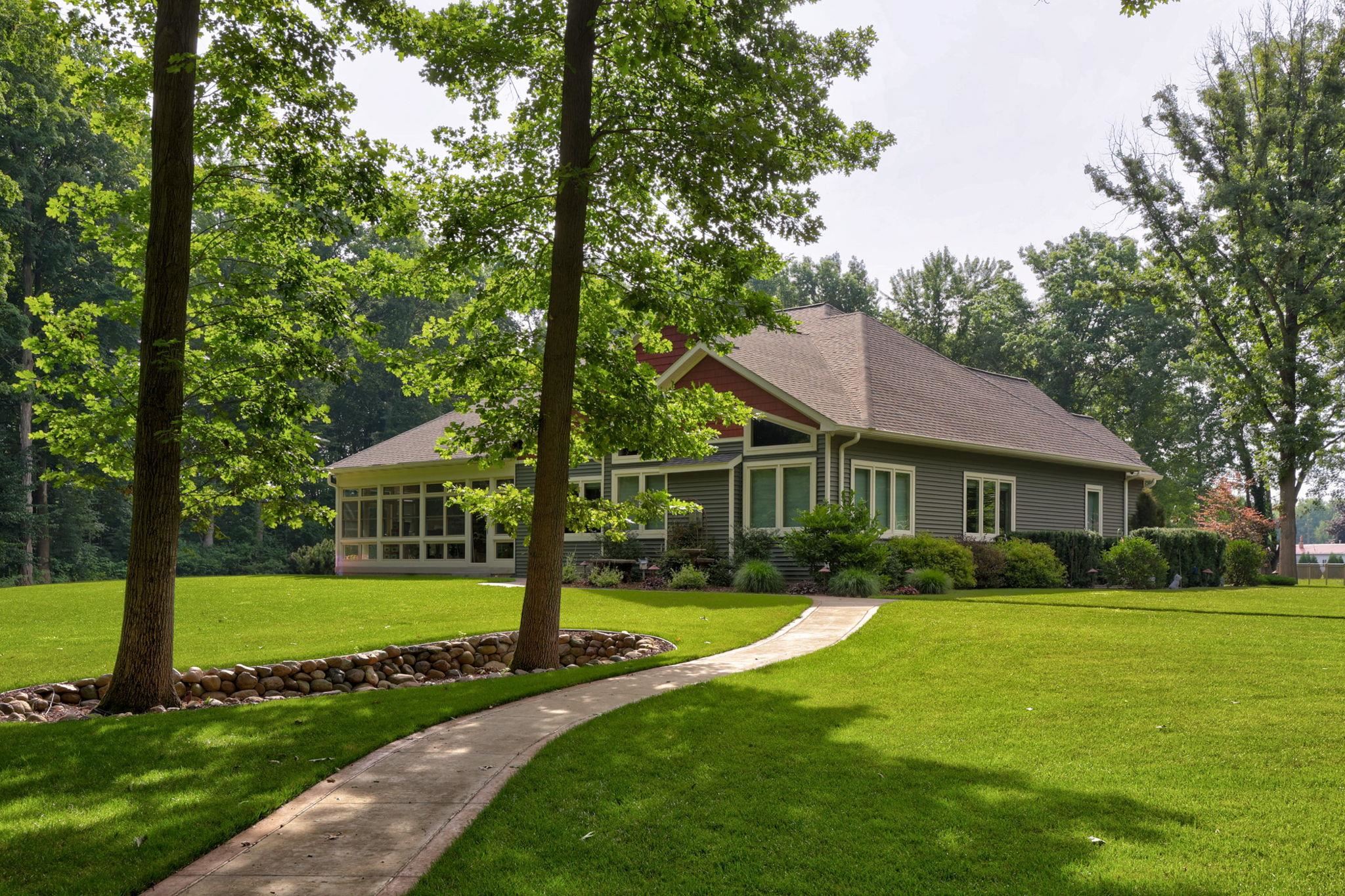 Birch Run, Michigan, 48415, United States, 3 Bedrooms Bedrooms, ,5 BathroomsBathrooms,Residential,For Sale,1977323