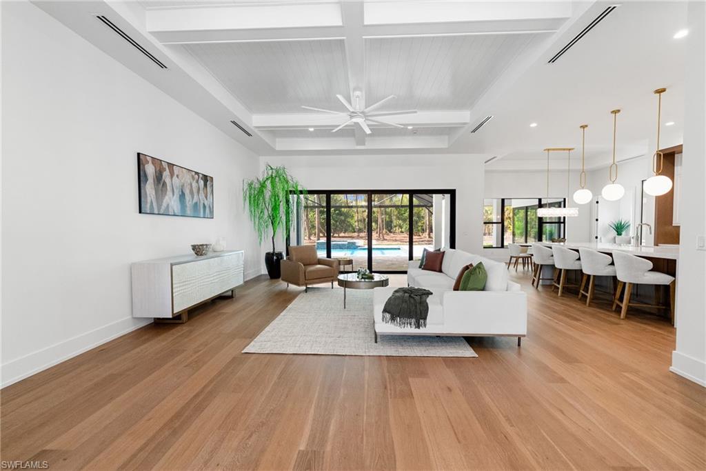 Naples, Florida, 34105, United States, 4 Bedrooms Bedrooms, ,5 BathroomsBathrooms,Residential,For Sale,1991548