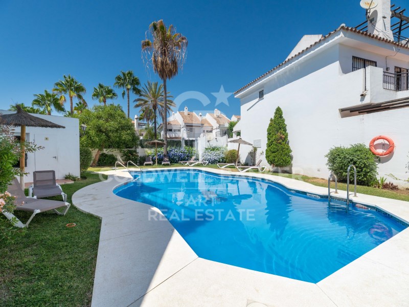 Marbella, Andalusia, ES, 3 Bedrooms Bedrooms, ,3 BathroomsBathrooms,Residential,For Sale,1767778