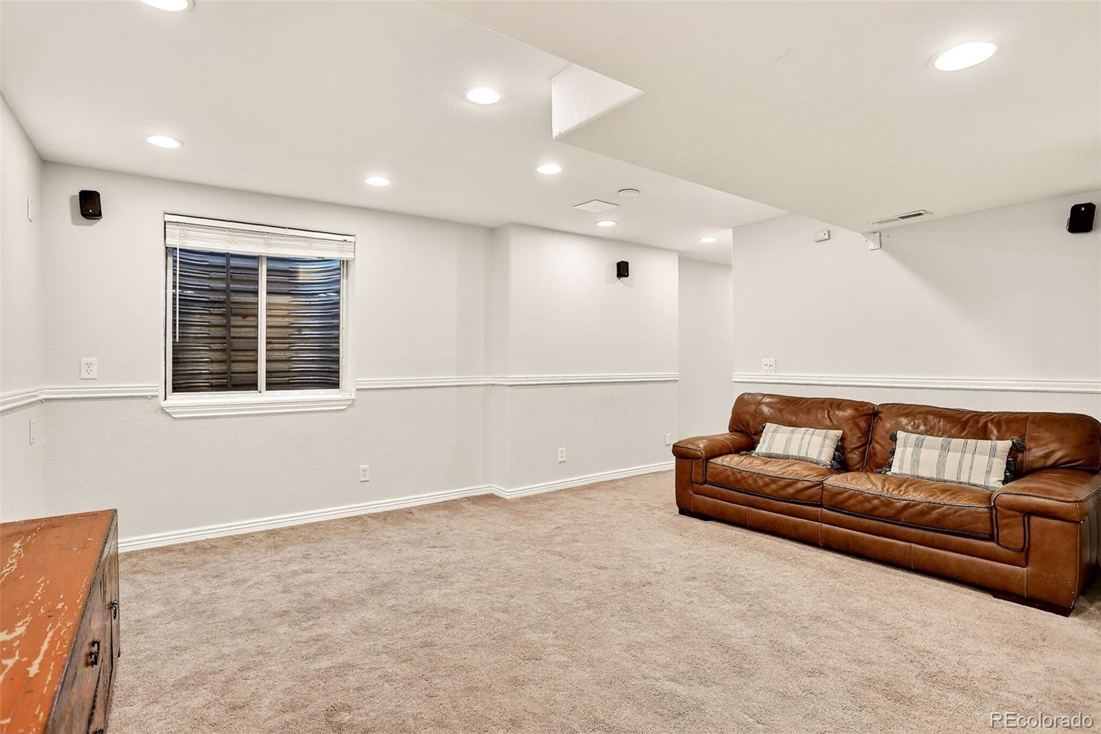 Highlands Ranch, Colorado, 80126, United States, 5 Bedrooms Bedrooms, ,4 BathroomsBathrooms,Residential,For Sale,1989546