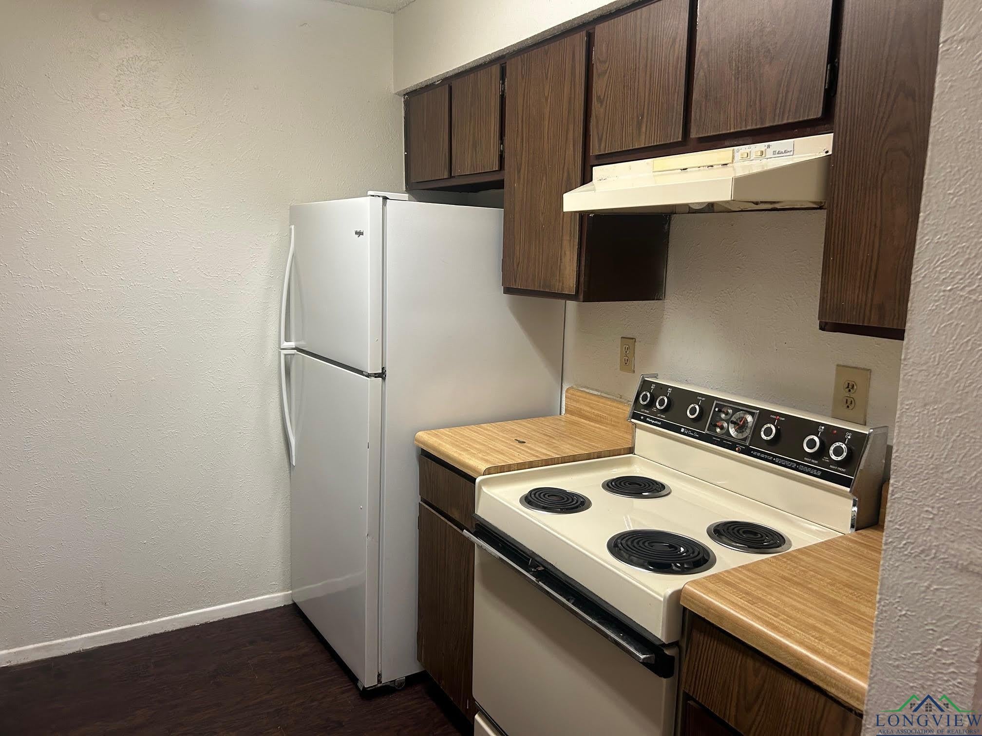 Marshall, Texas, 75670, United States, ,Residential,For Sale,1823446