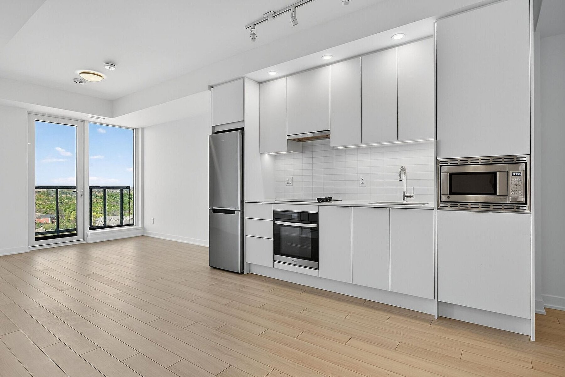  North Oak Condos - 物件實景