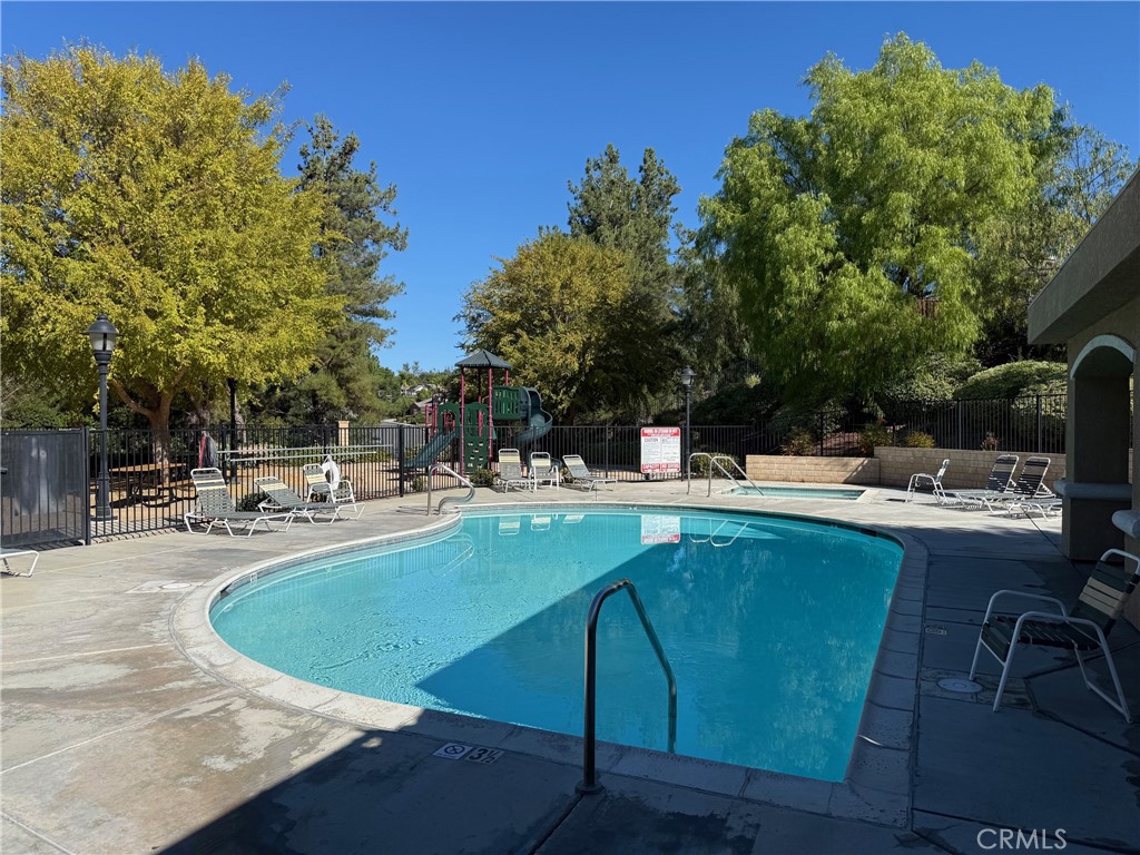 Temecula, California, 92591, United States, 3 Bedrooms Bedrooms, ,3 BathroomsBathrooms,Residential,For Sale,1989212